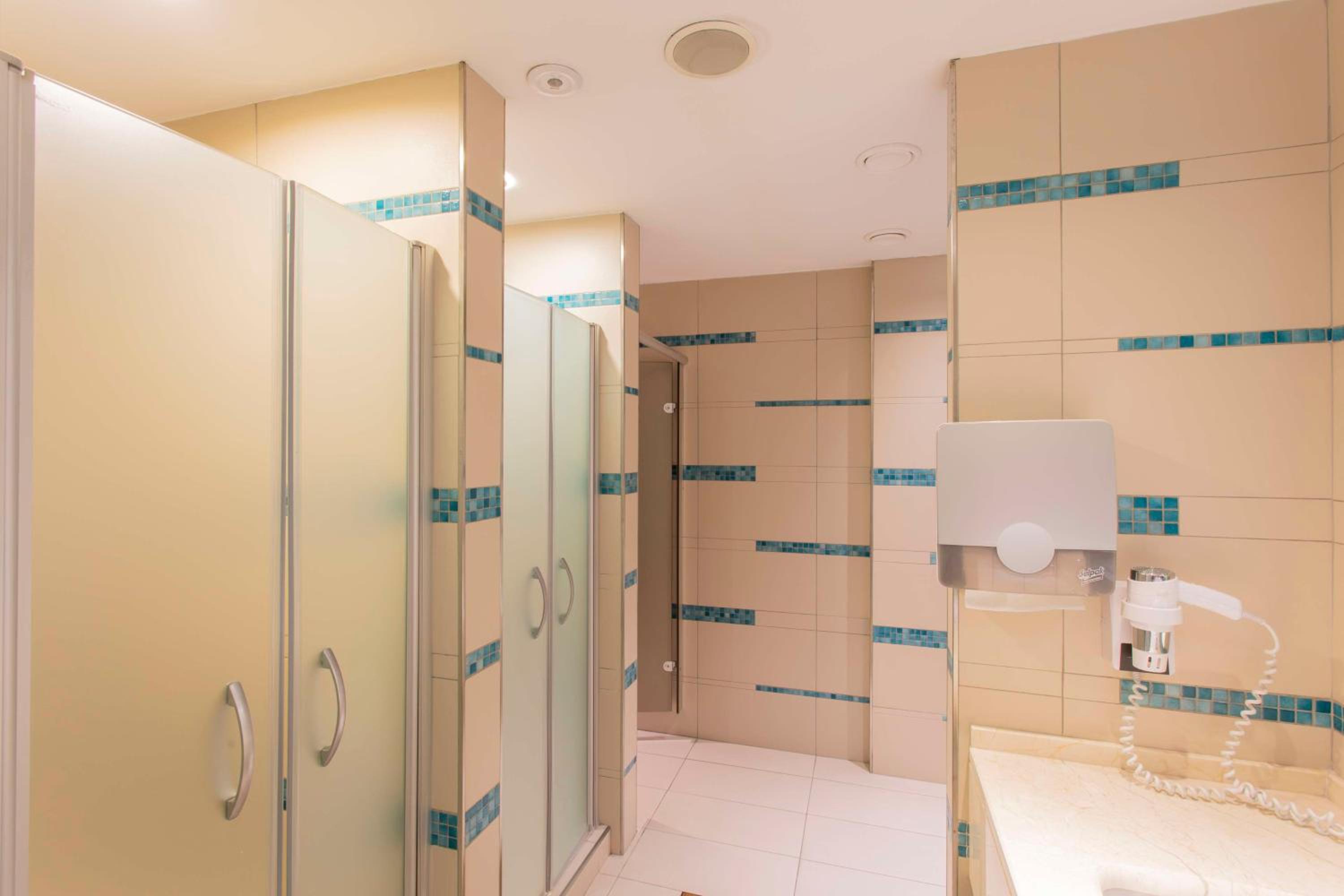 Radisson Residences Avrupa TEM İstanbul - Image 32