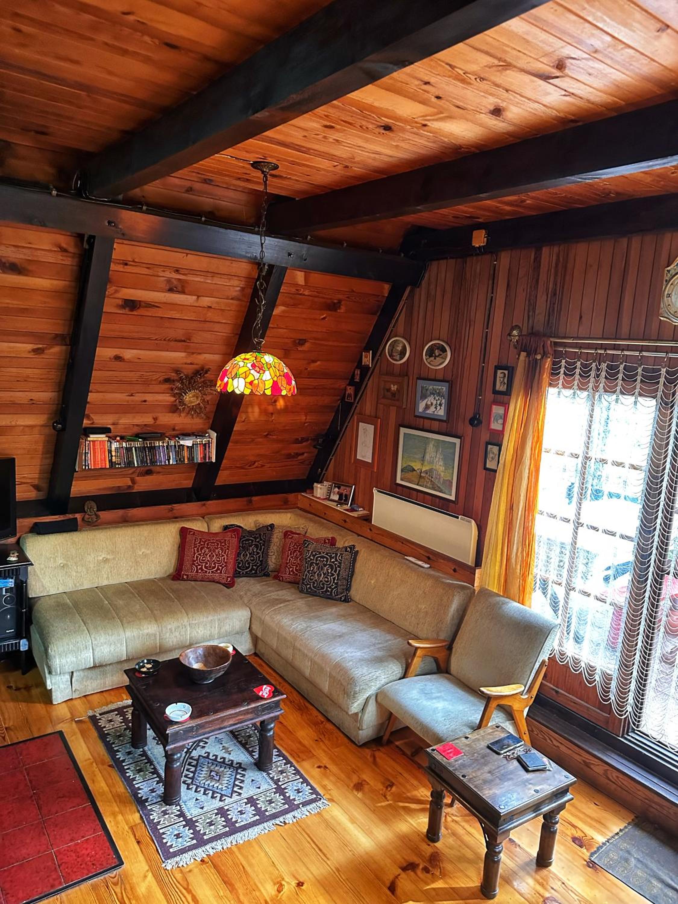 Tara Rustic Retreat