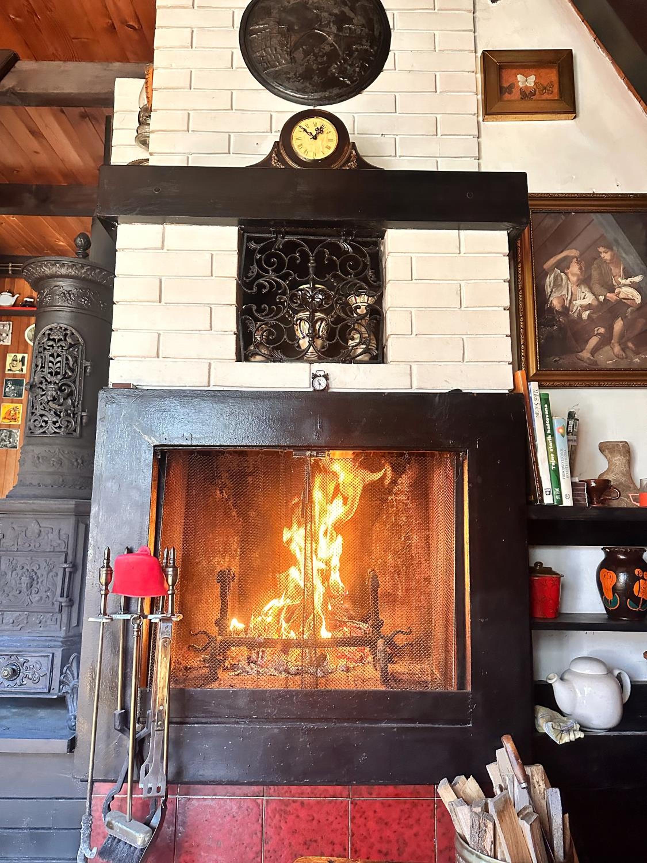 Tara Rustic Retreat