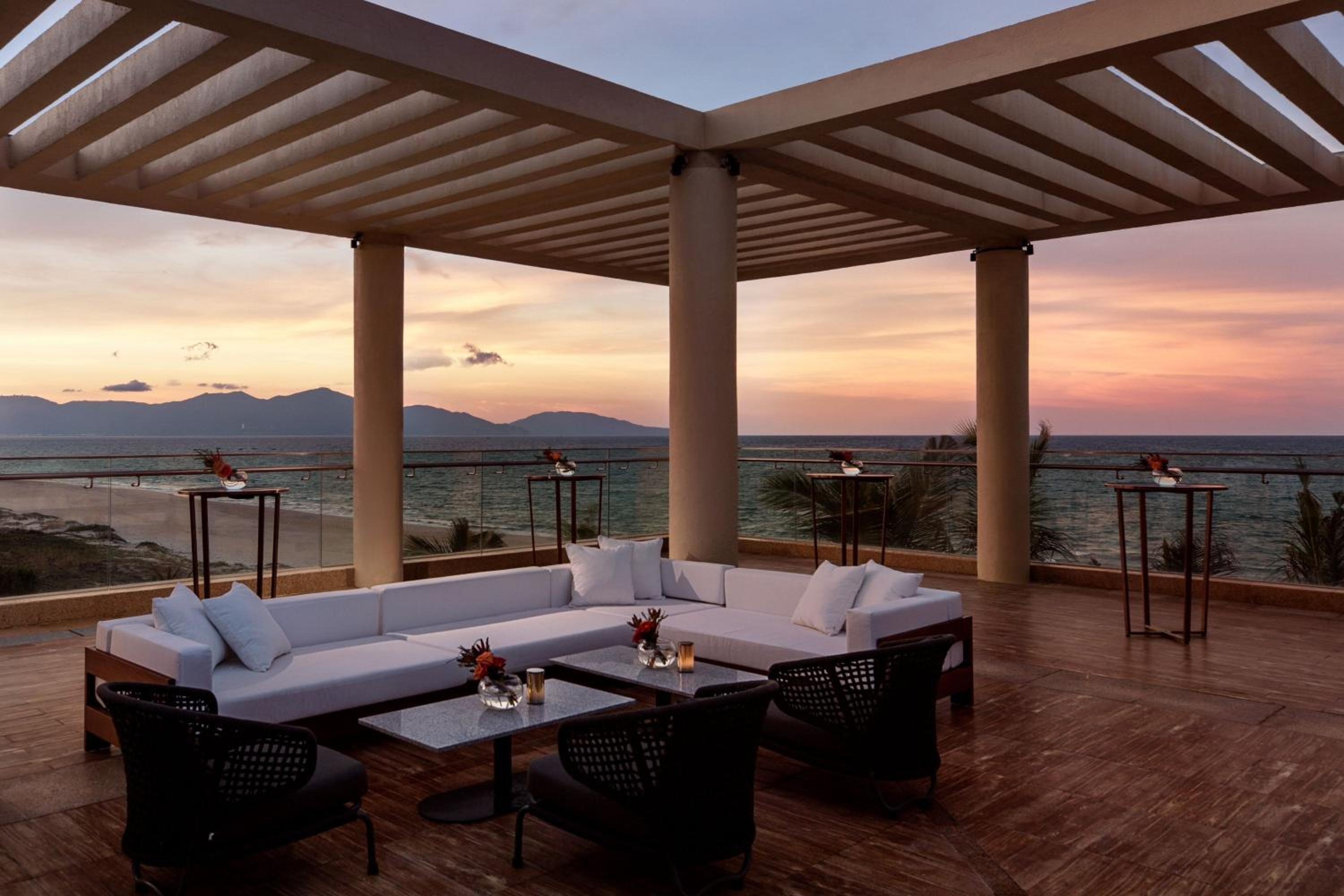 Sheraton Grand Danang Beach Resort & Spa