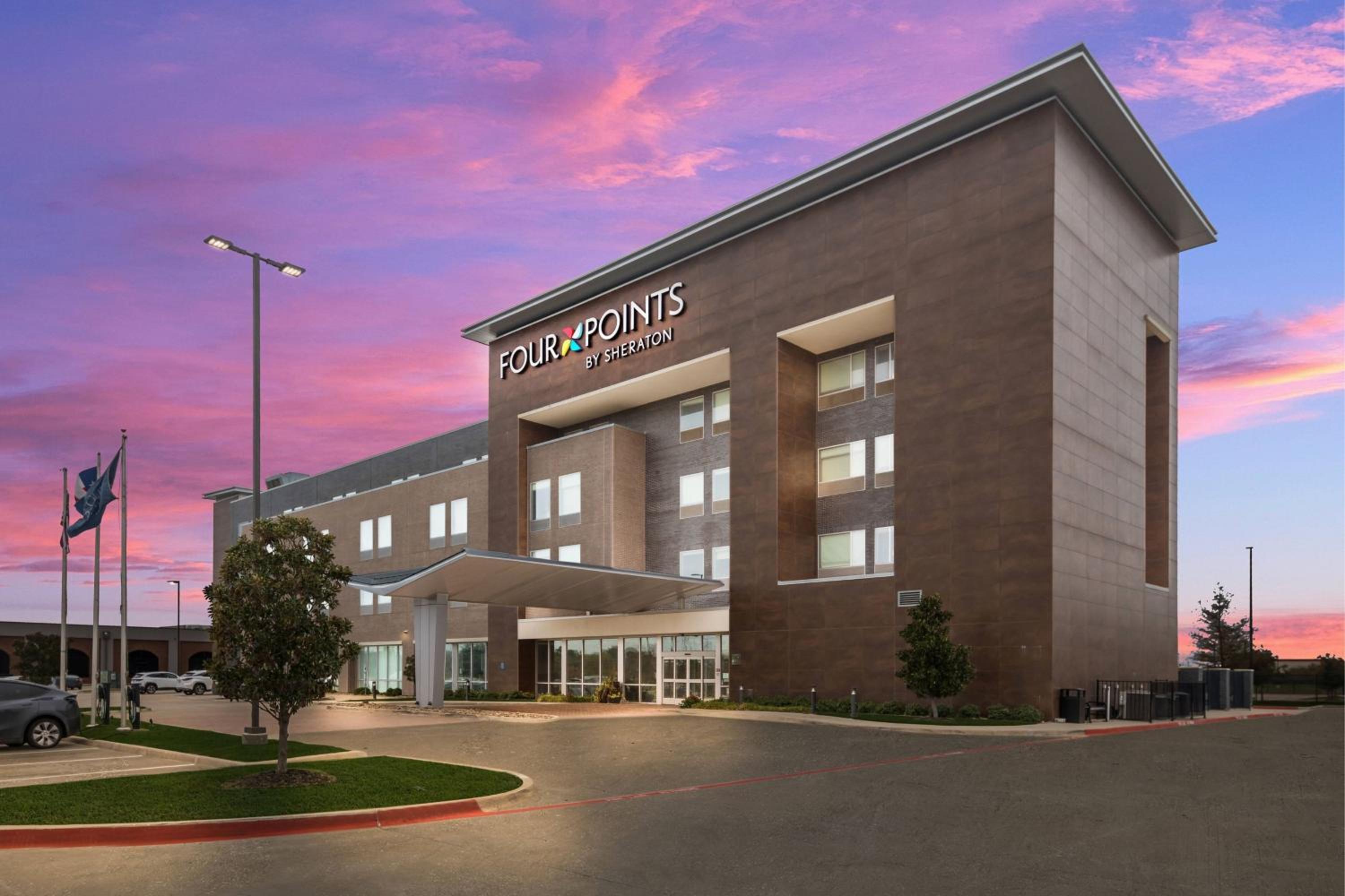 Hotel Four Points by Sheraton Plano