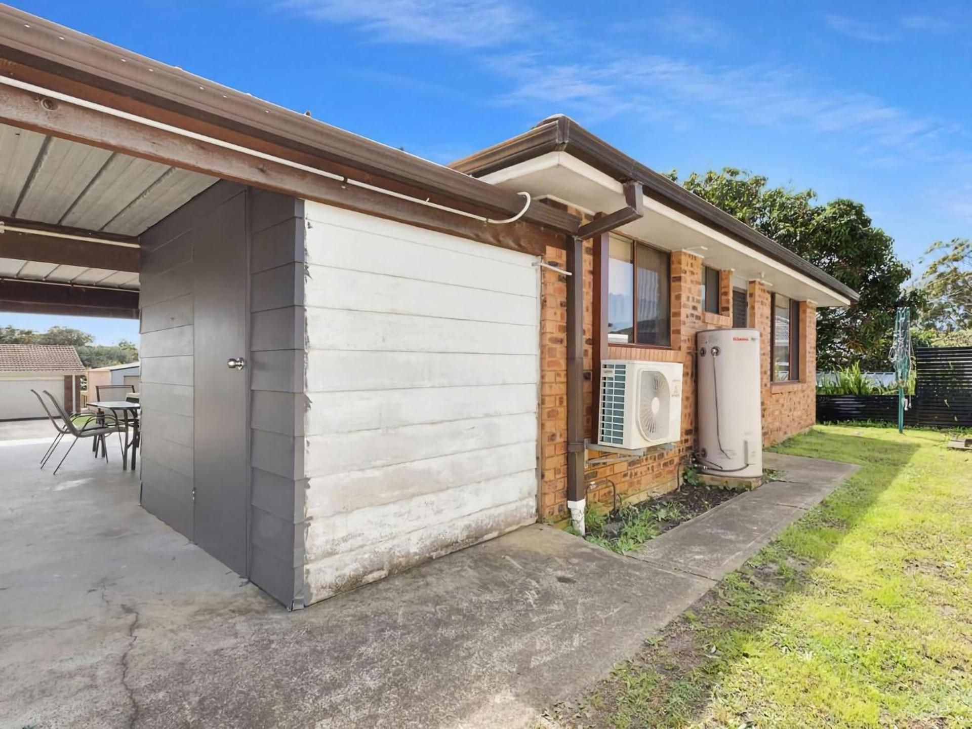 Walking Distance to Shoal Bay Beach