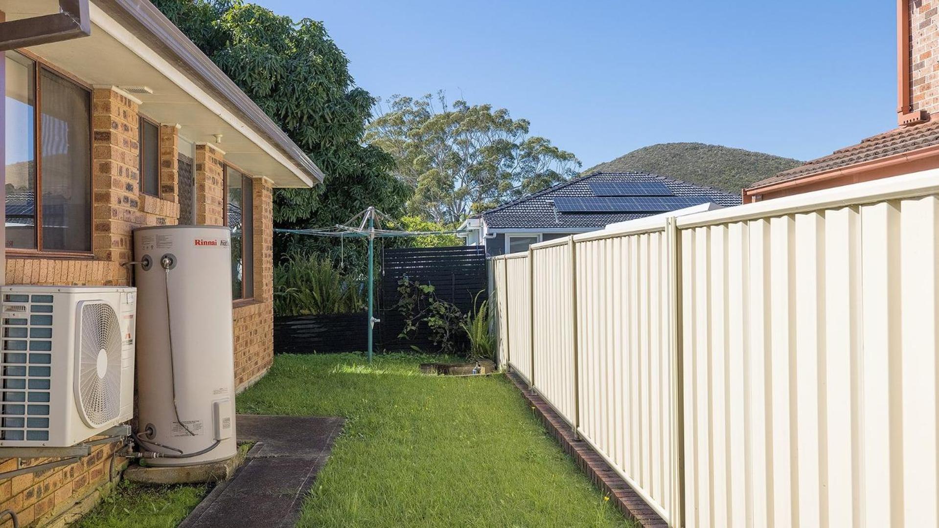 Walking Distance to Shoal Bay Beach
