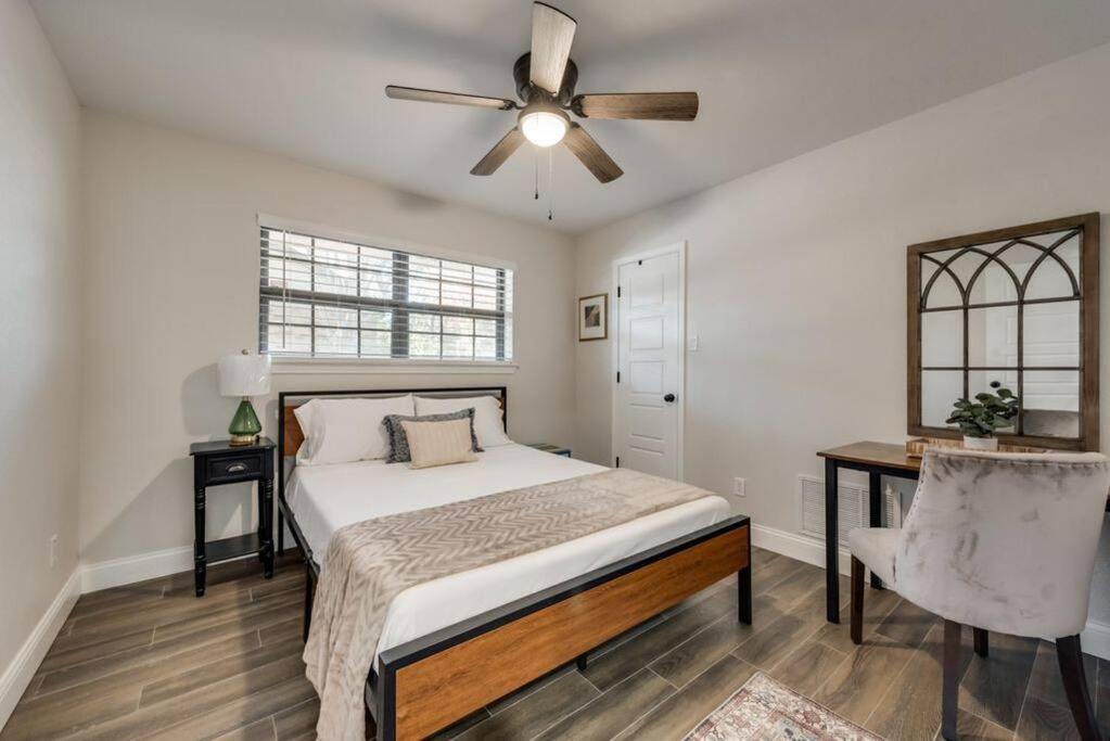 Cozy Oasis on Greenbelt and Pool
