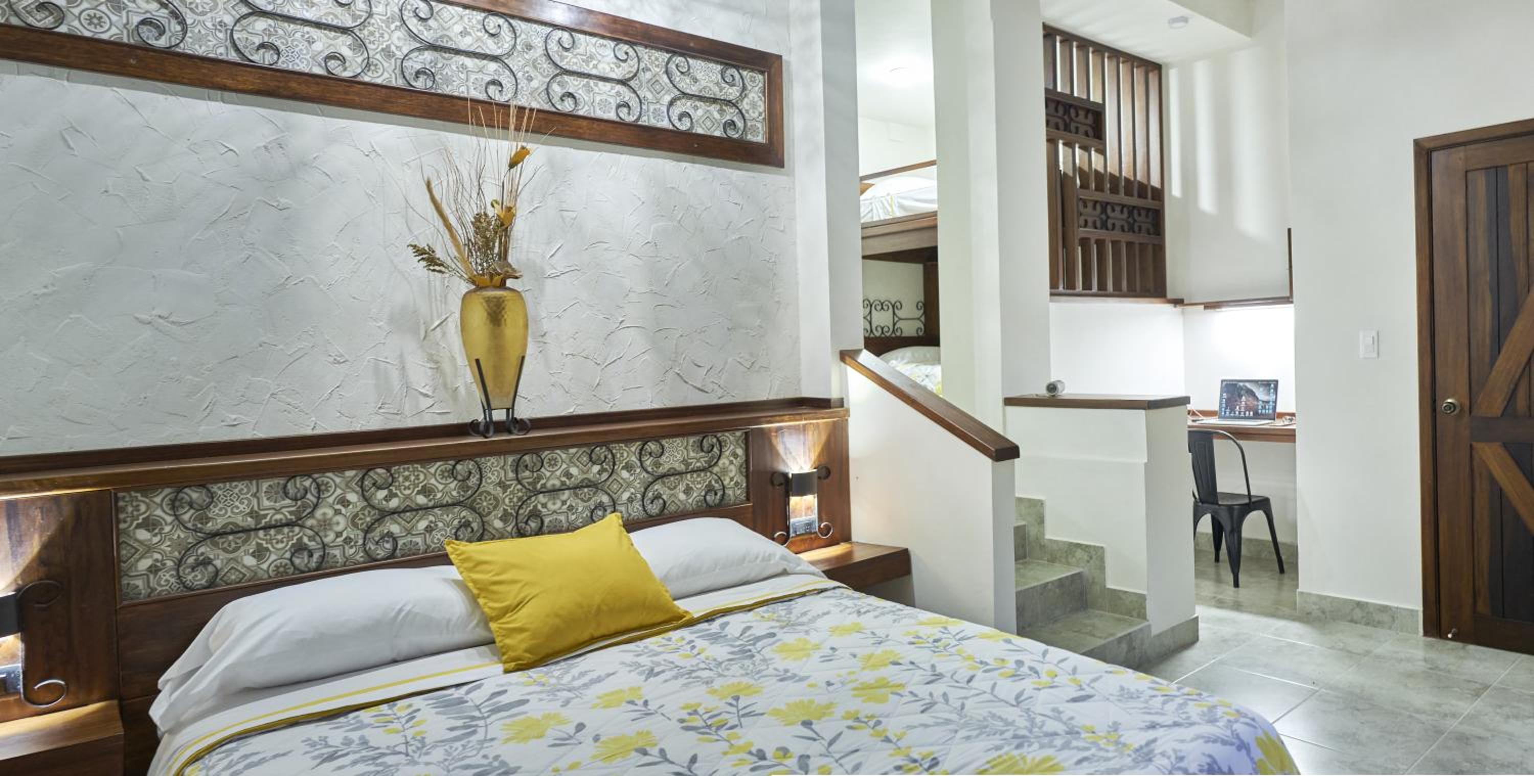 Hotel Mindo MONASTERIUM - Image 1