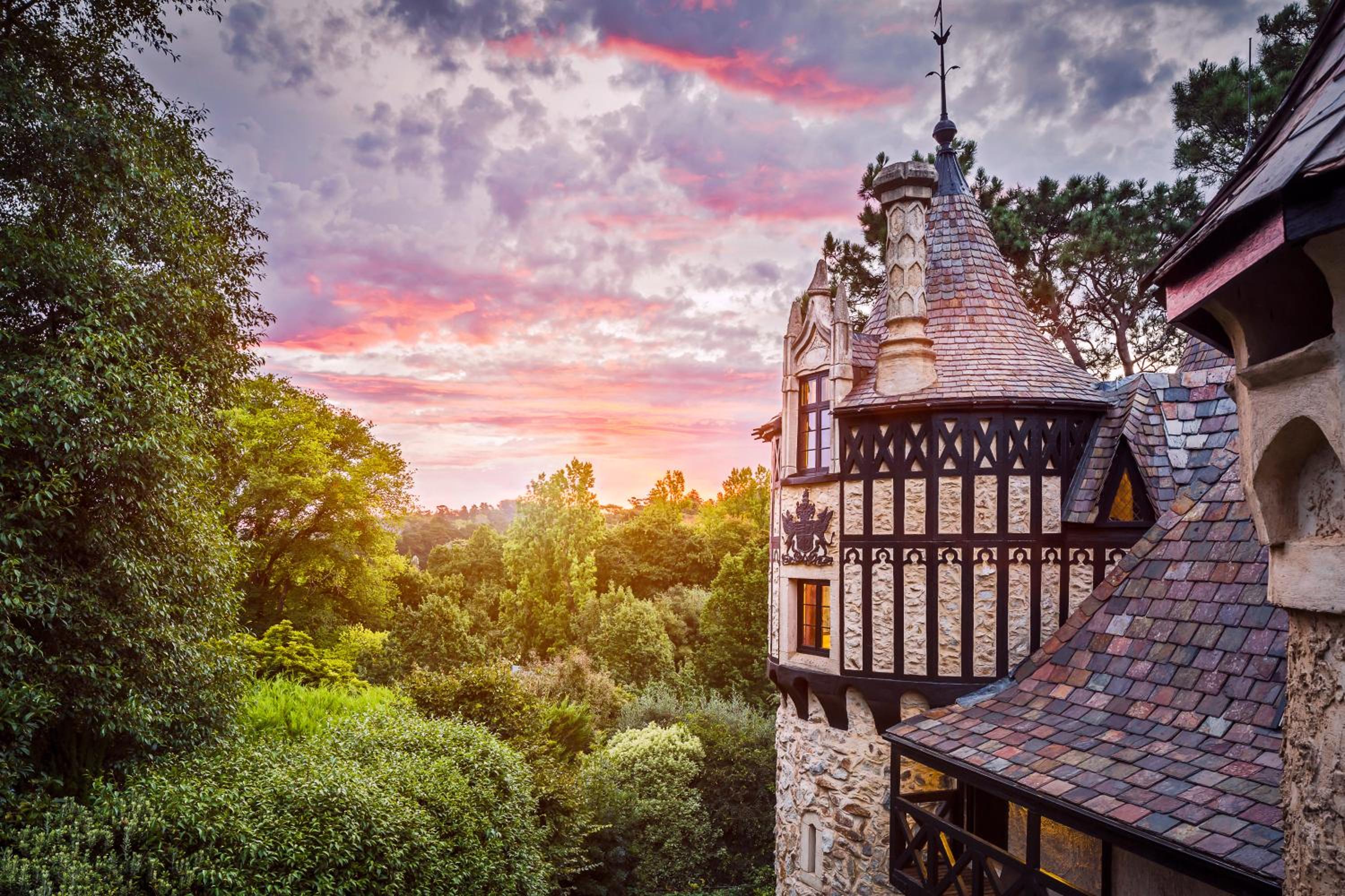 Thorngrove Manor