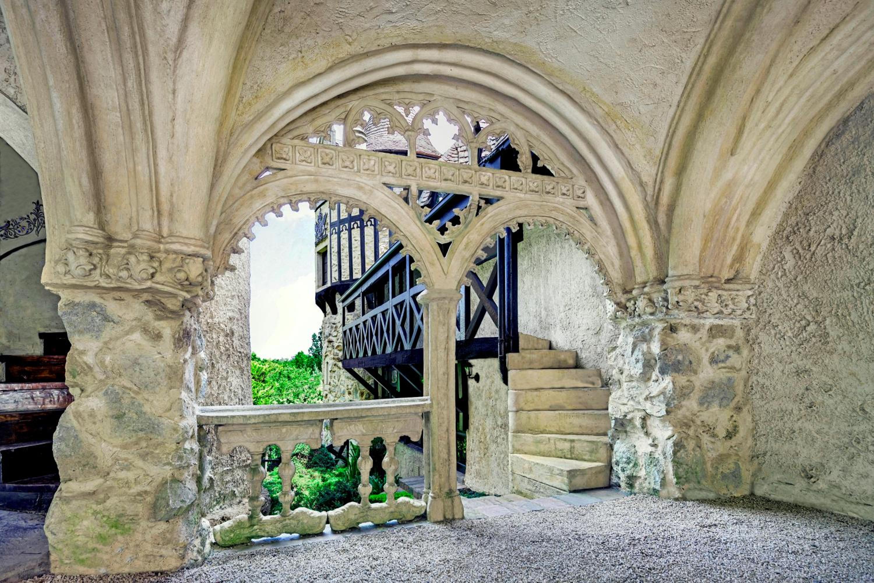 Thorngrove Manor