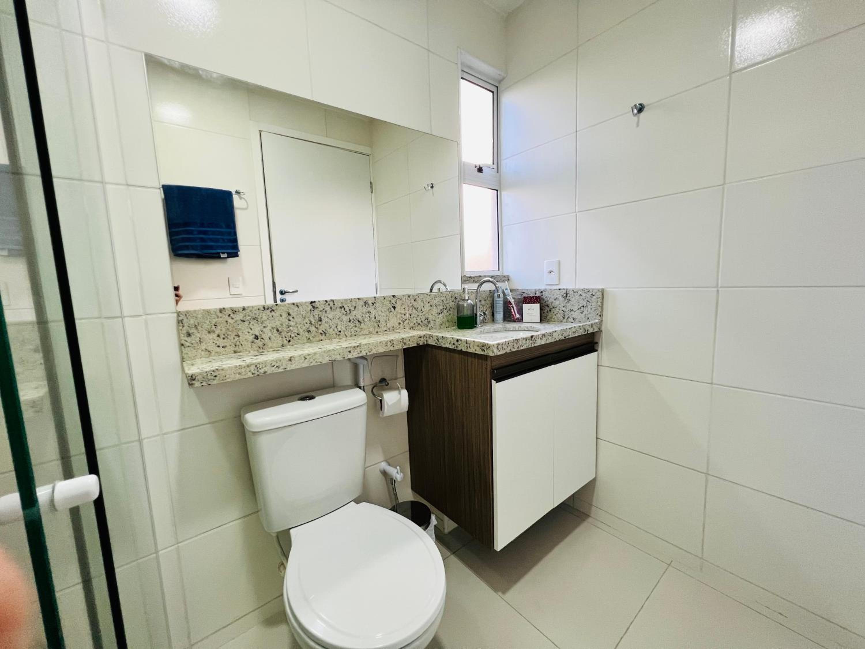 Apartamento novo zona leste.