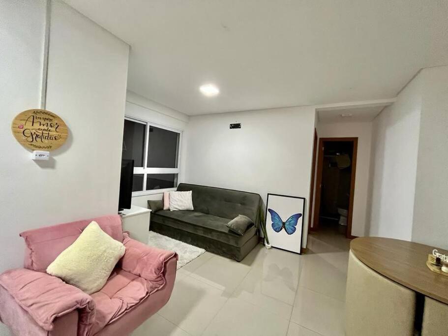 Apartamento 100metros da praia