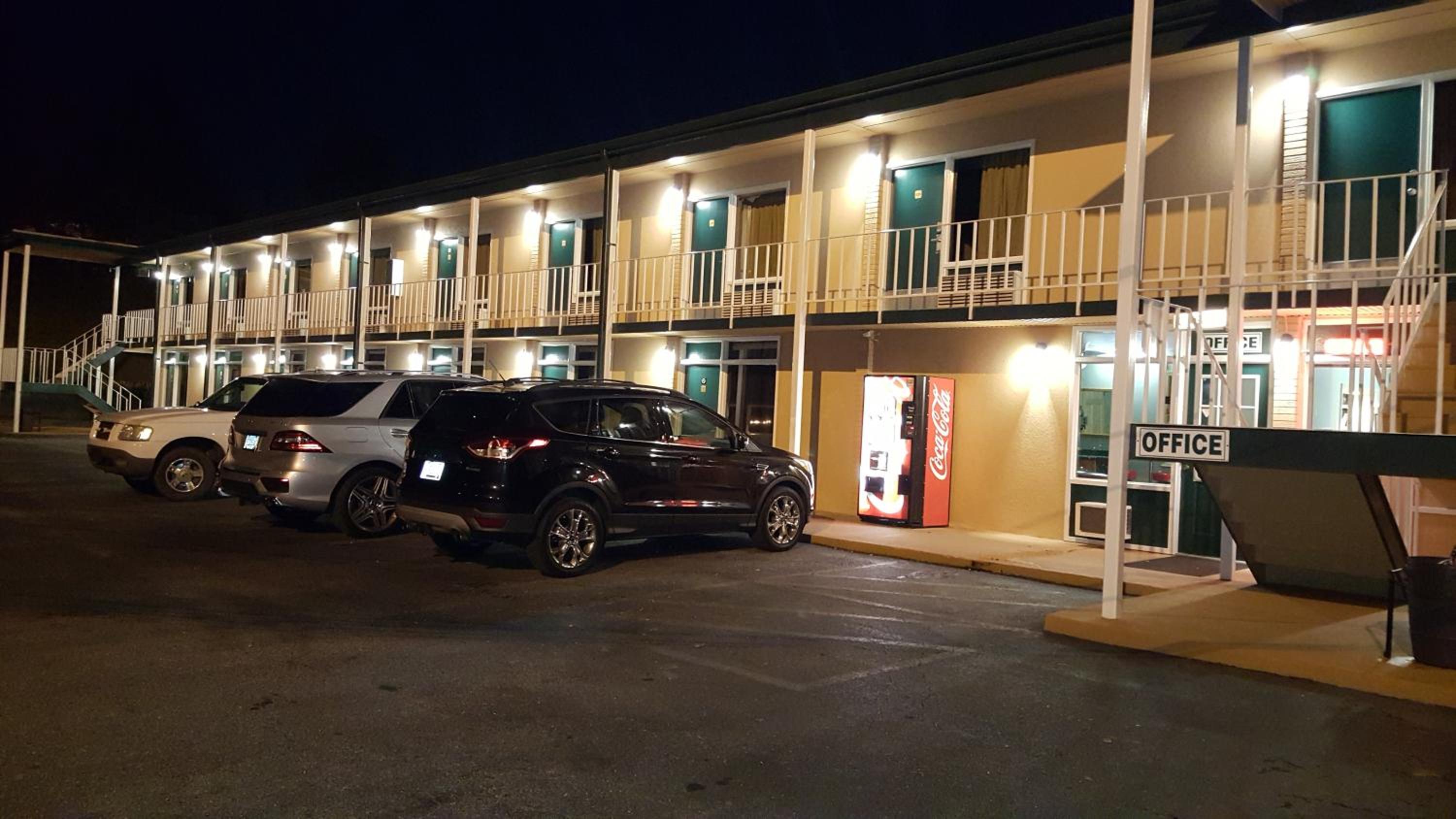 Budget Inn Top of Ellijay