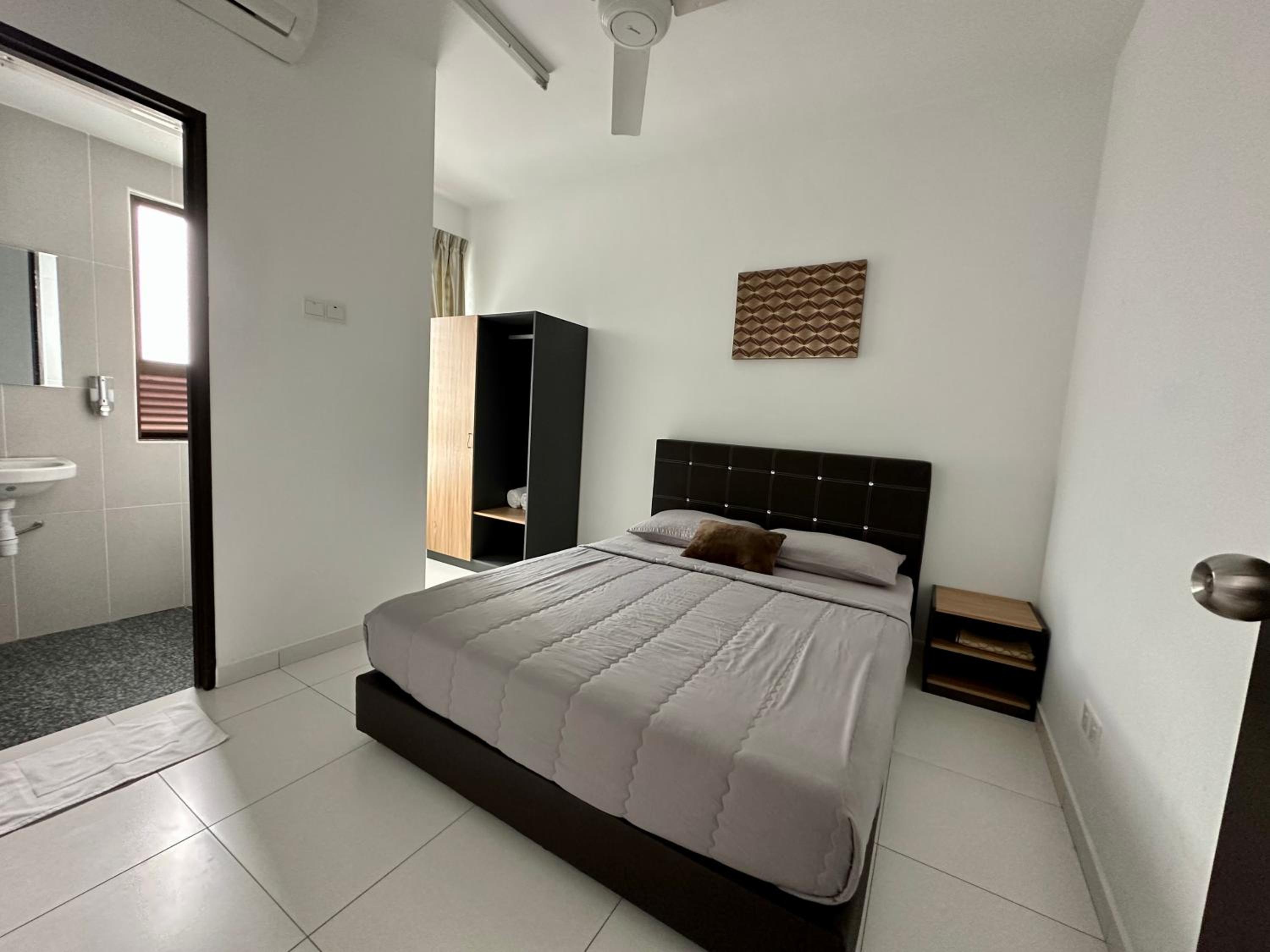 Nureenas Residence Condominium