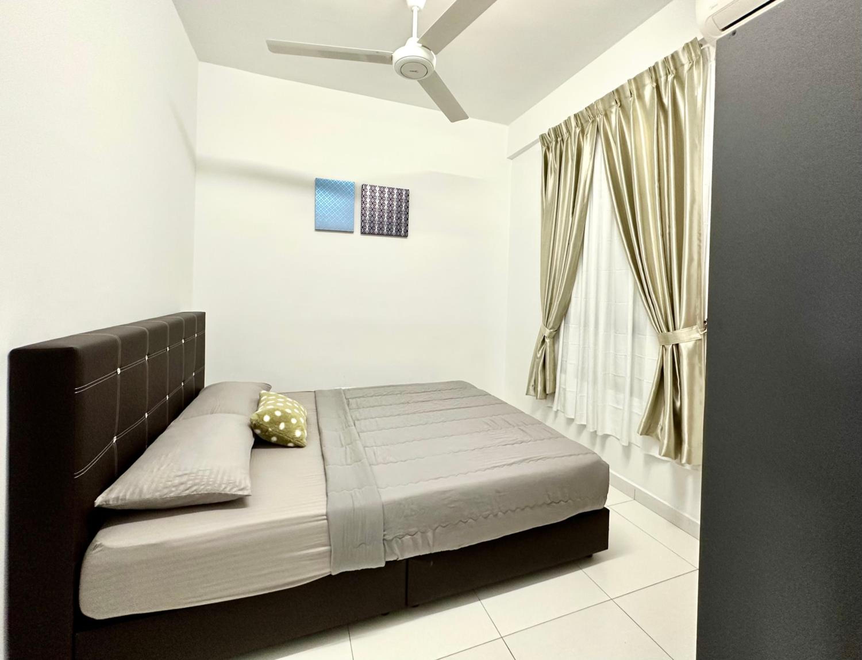 Nureenas Residence Condominium