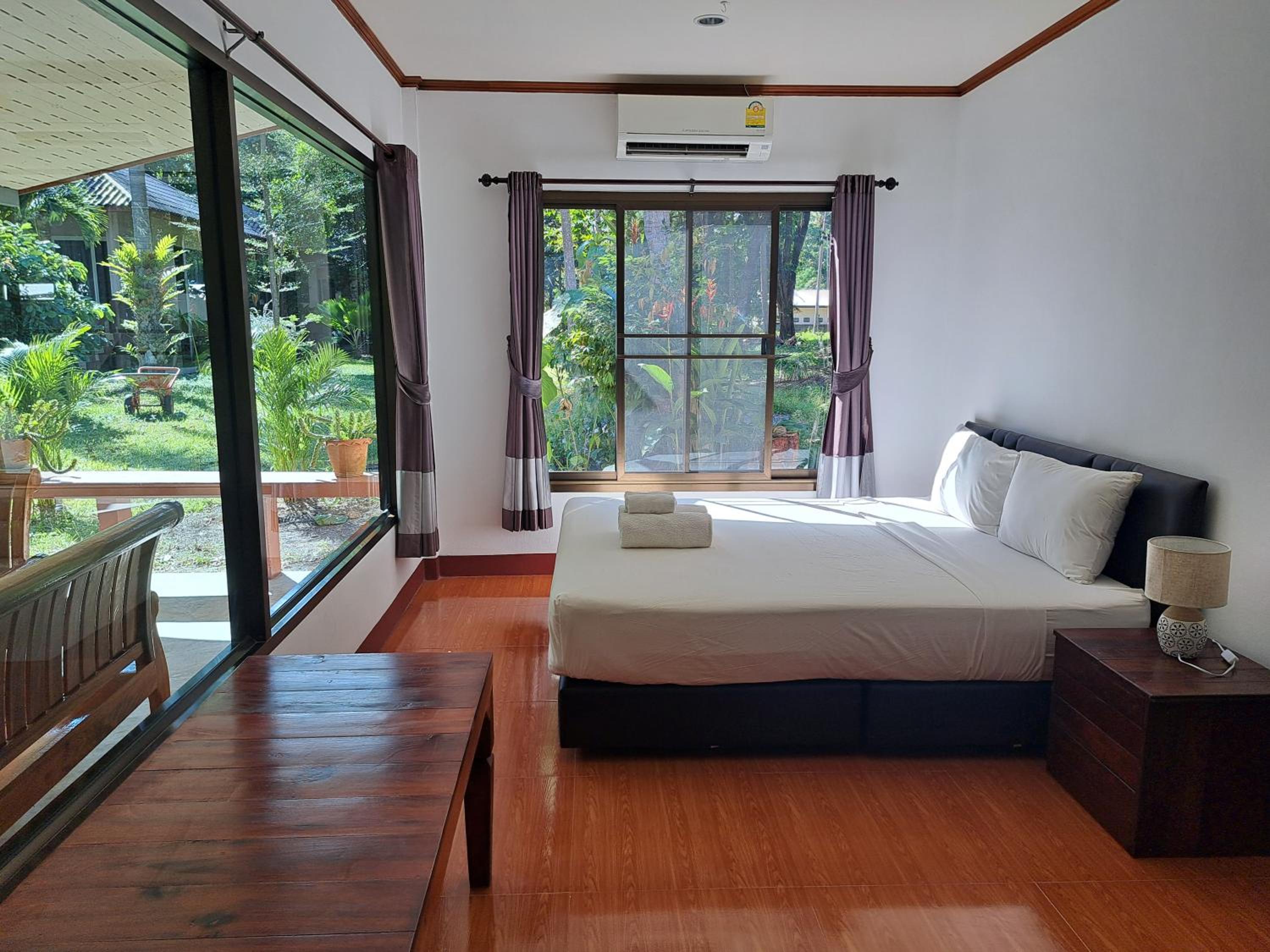 Baan Long Beach