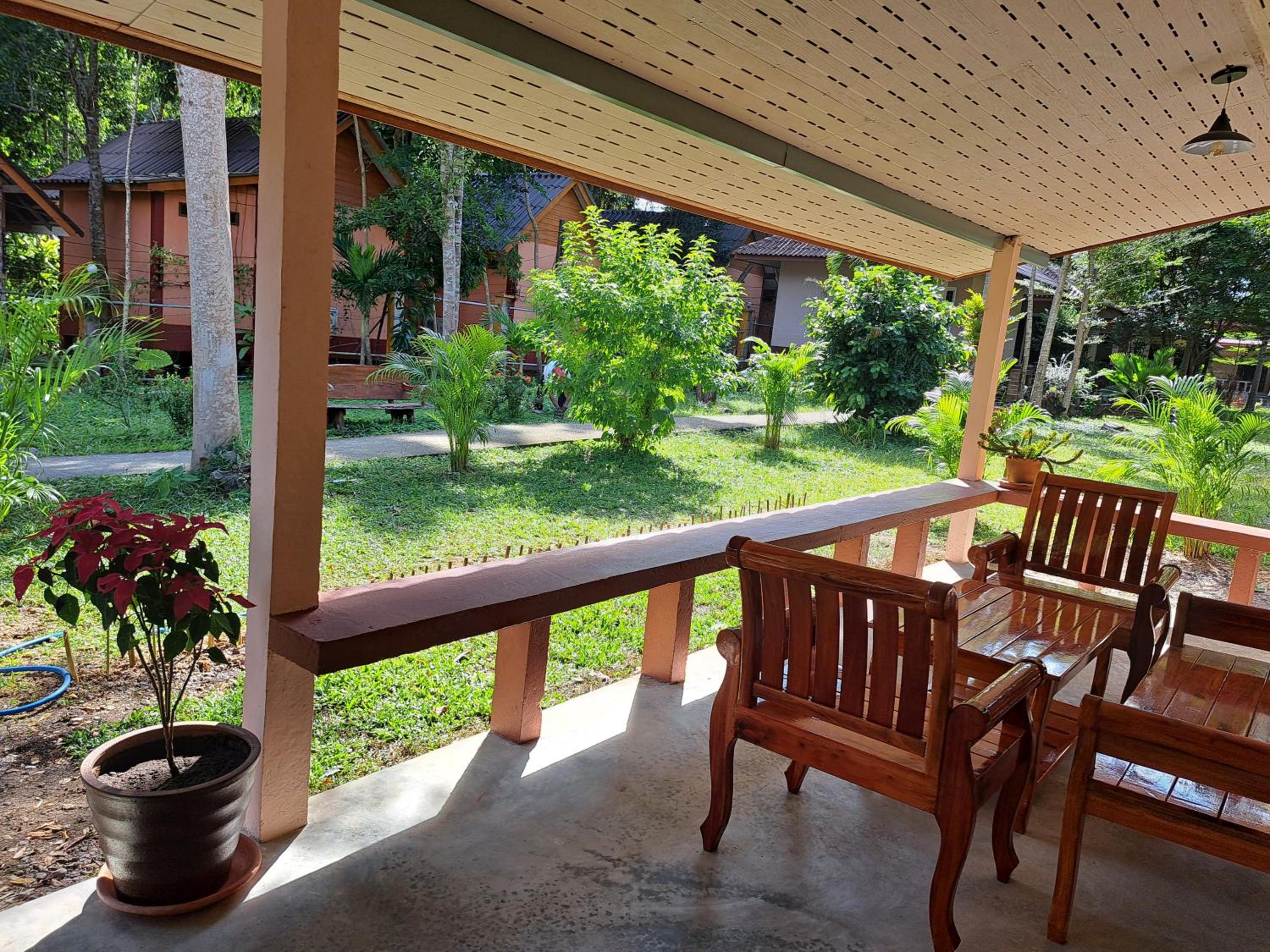 Baan Long Beach