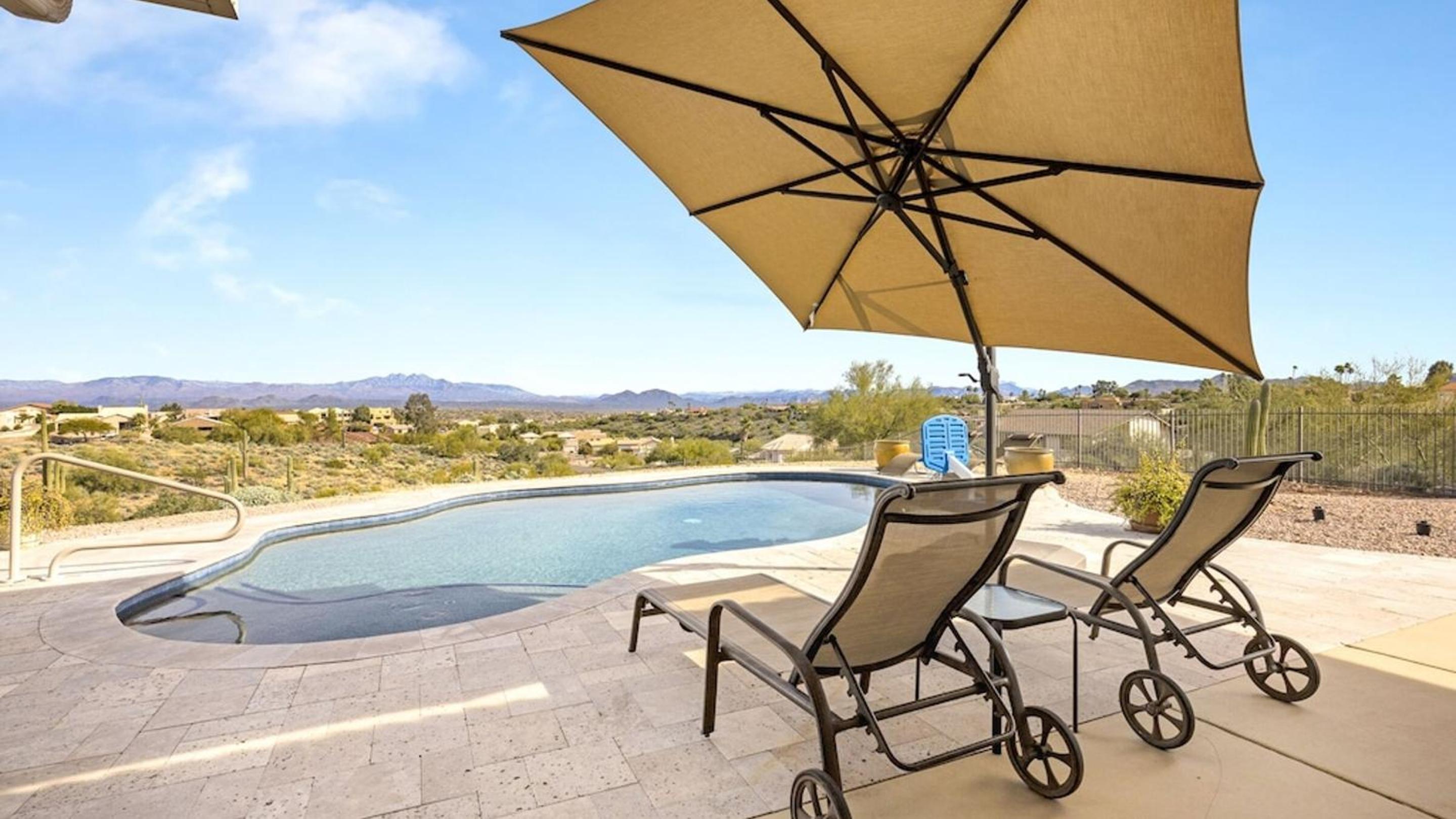 Fountain HiIls 4 Bdrm wBreathtaking Views Pool view 4
