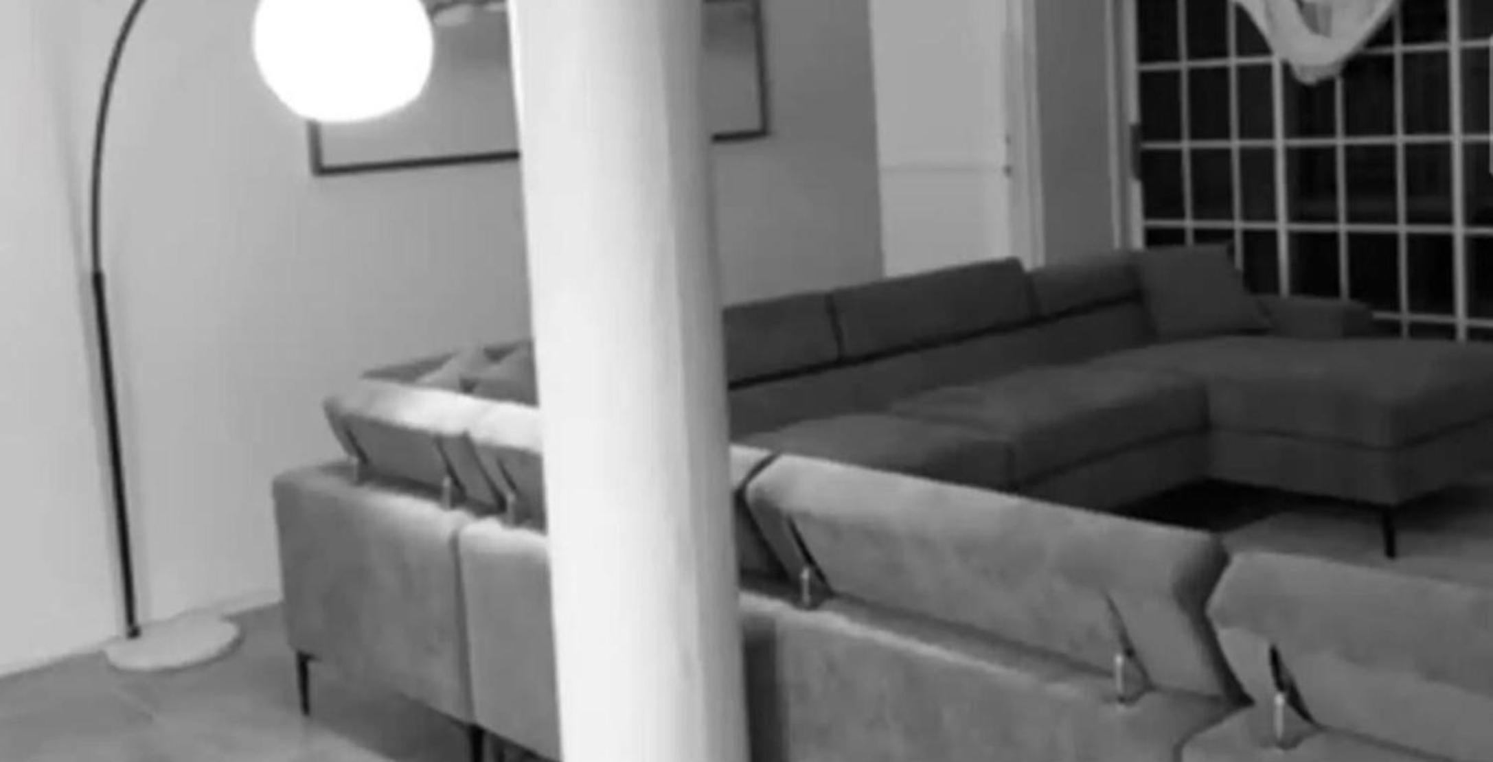 Eagles Nest Villa House AC TV WIFI Fan Luxury Modern view 3