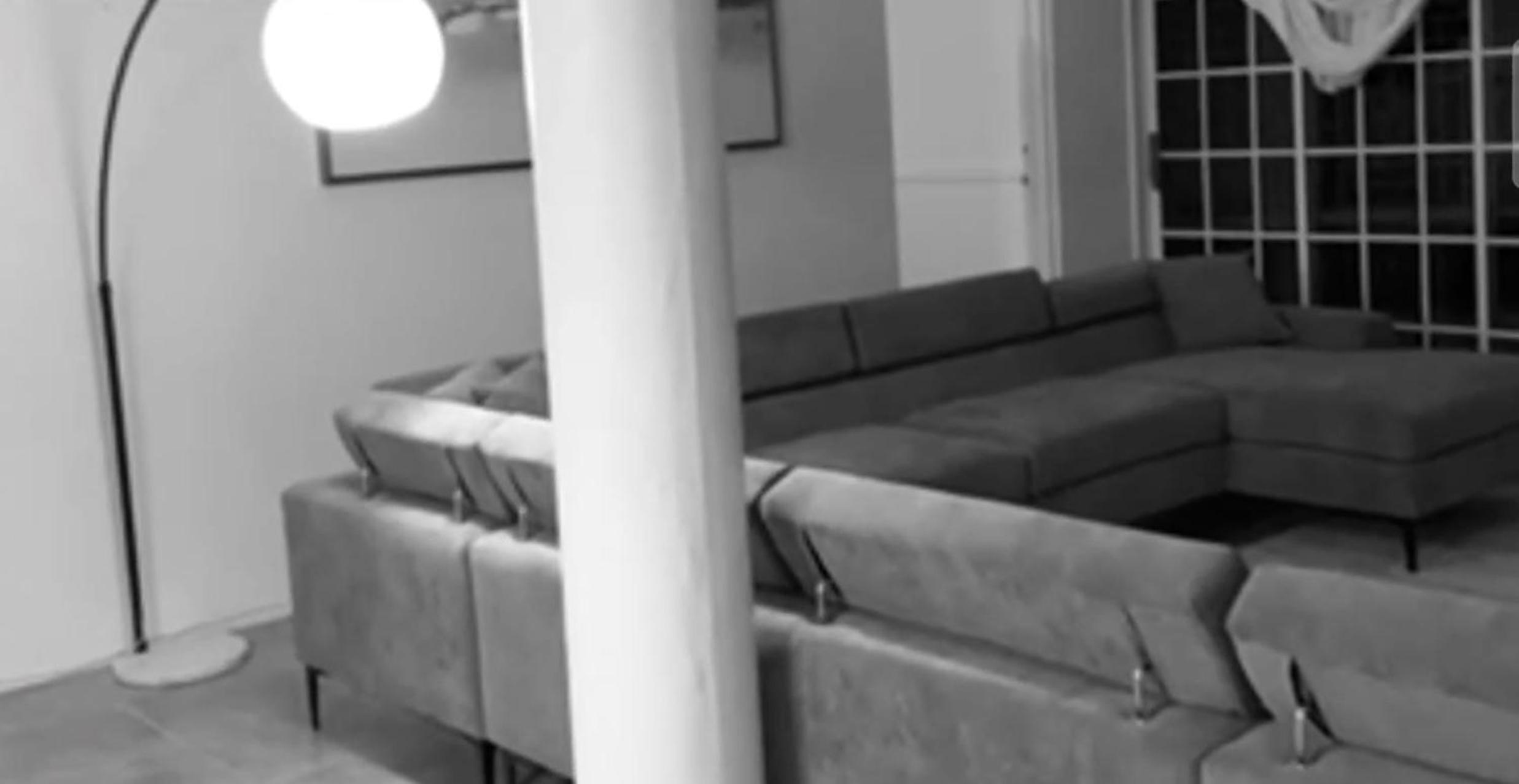 Eagles Nest Villa House AC TV WIFI Fan Luxury Modern view 2