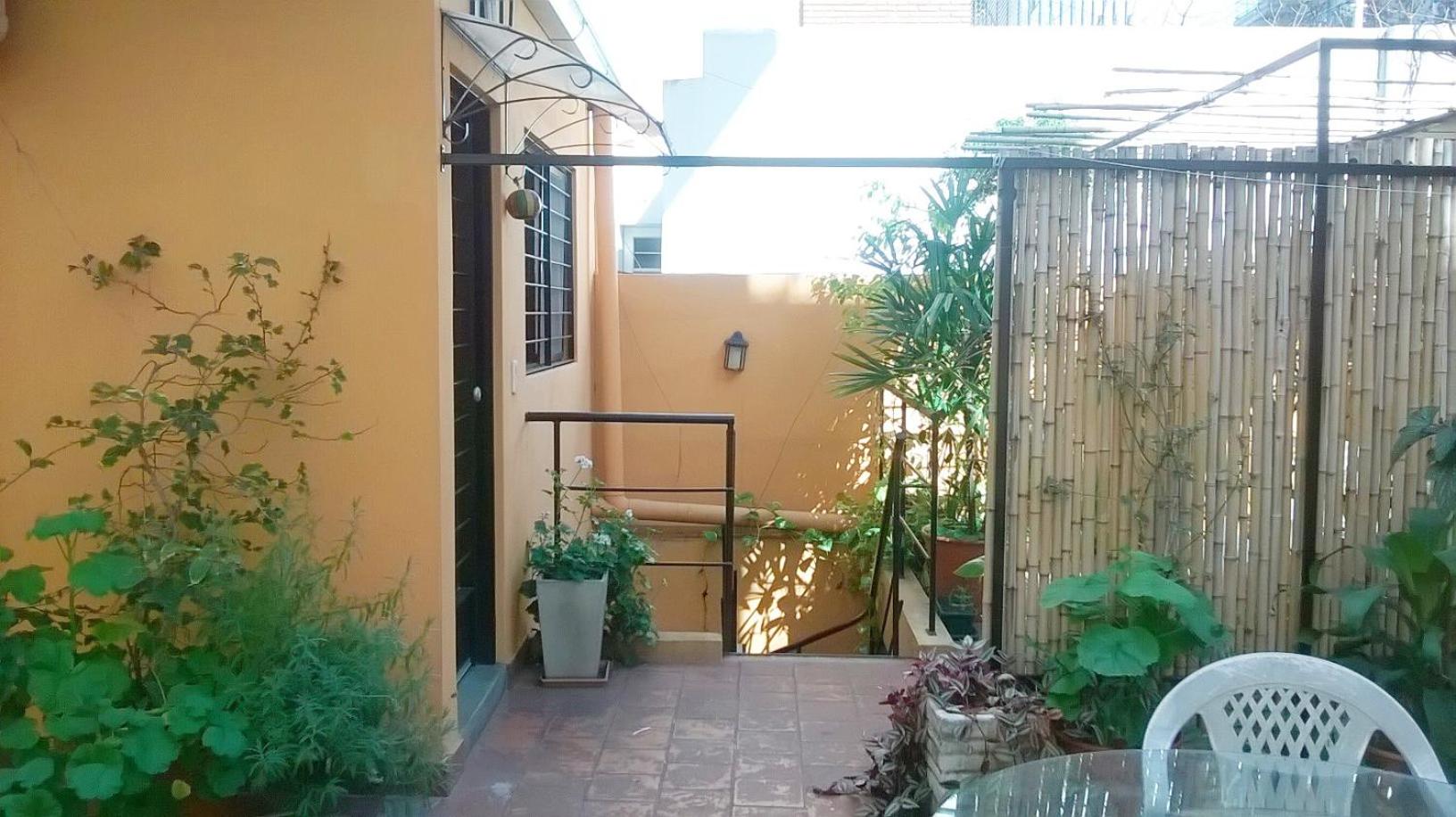 Apartment con terraza 1 piso por escalera