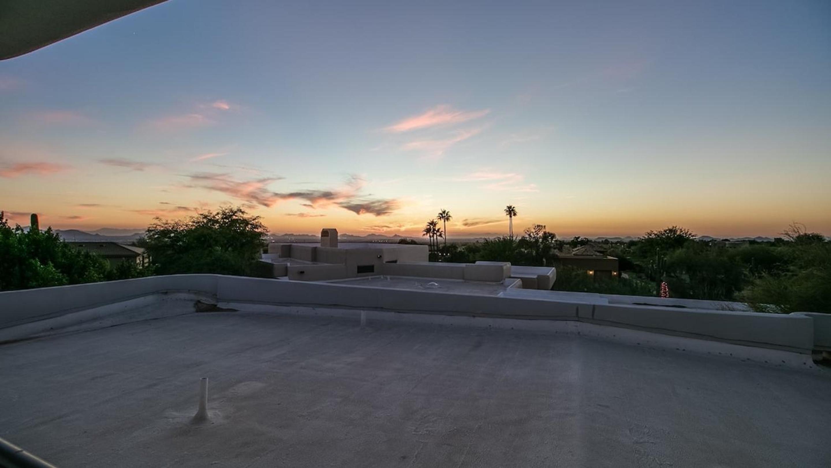 Photo 100