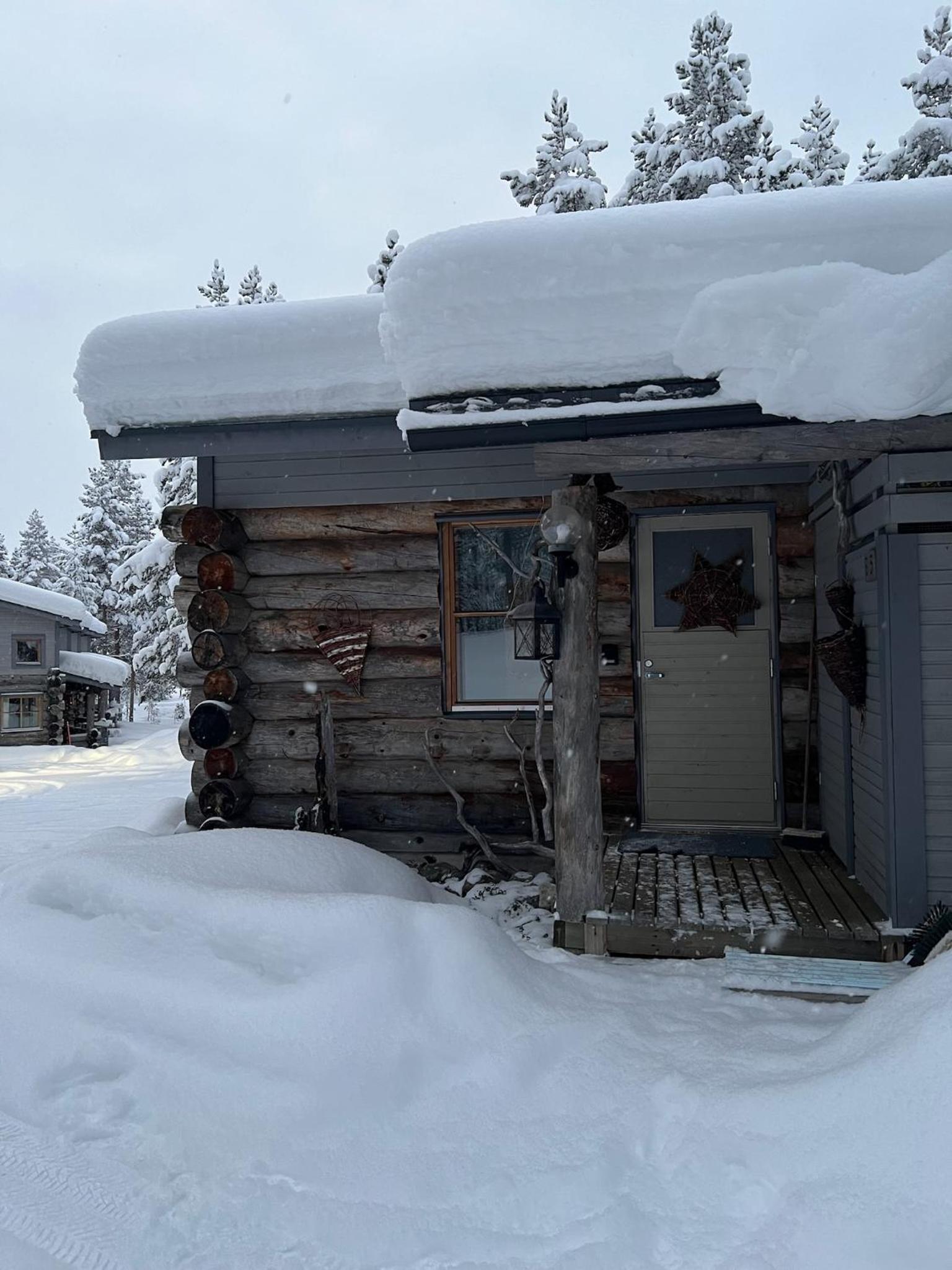 Rauhallinen kelohuoneisto lähellä palveluita, Peacefull Log apartment at Ylläs