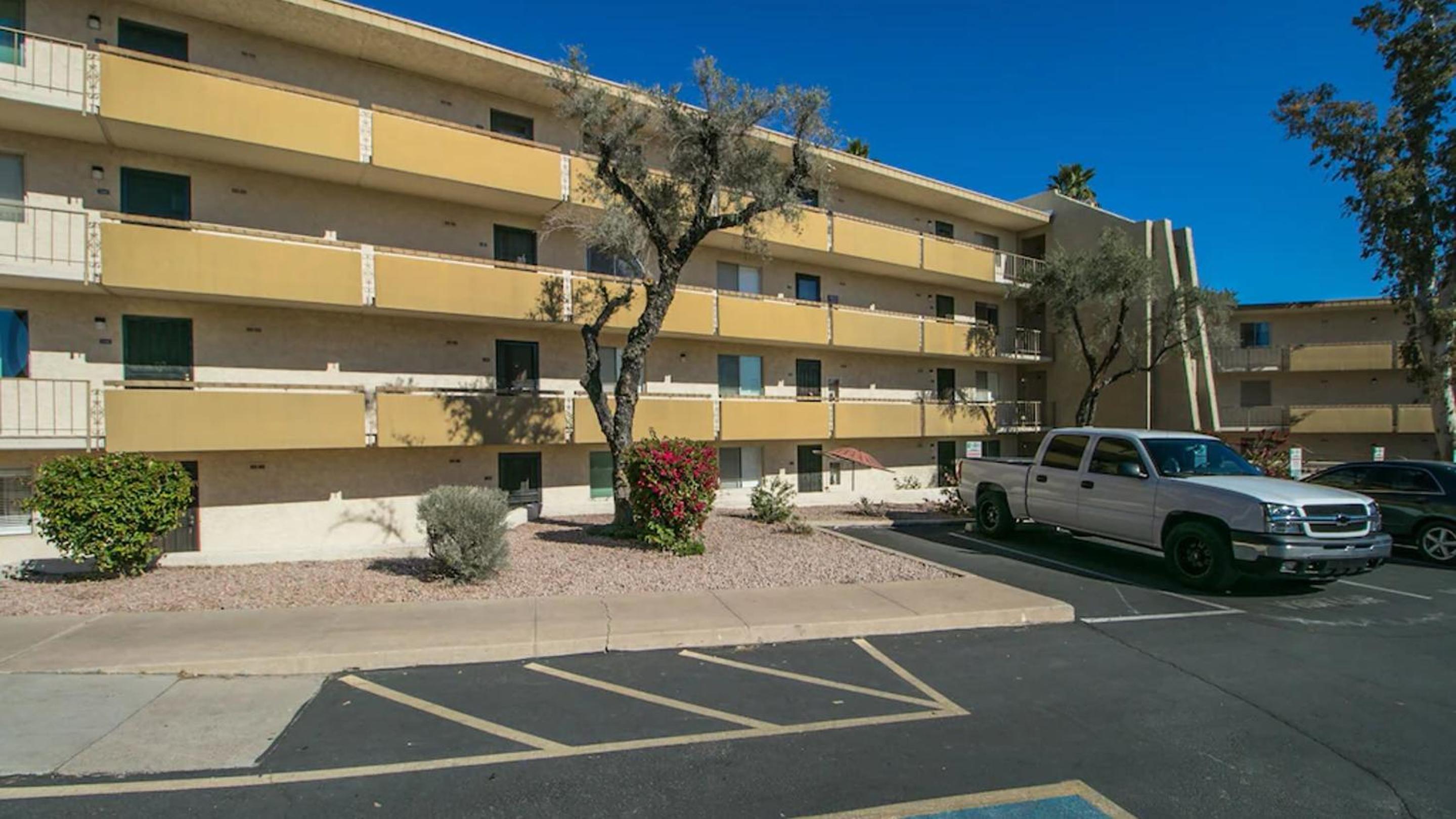 Cozy 2-Bdrm Condo in Heart of Old Town Scottsdale