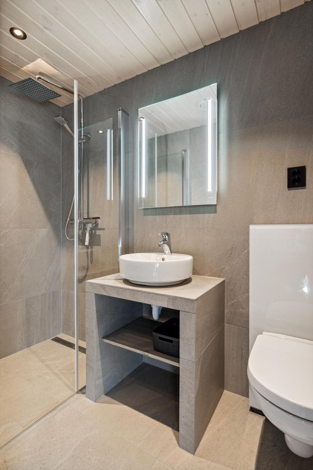 CornerView Apartment Henningsvær
