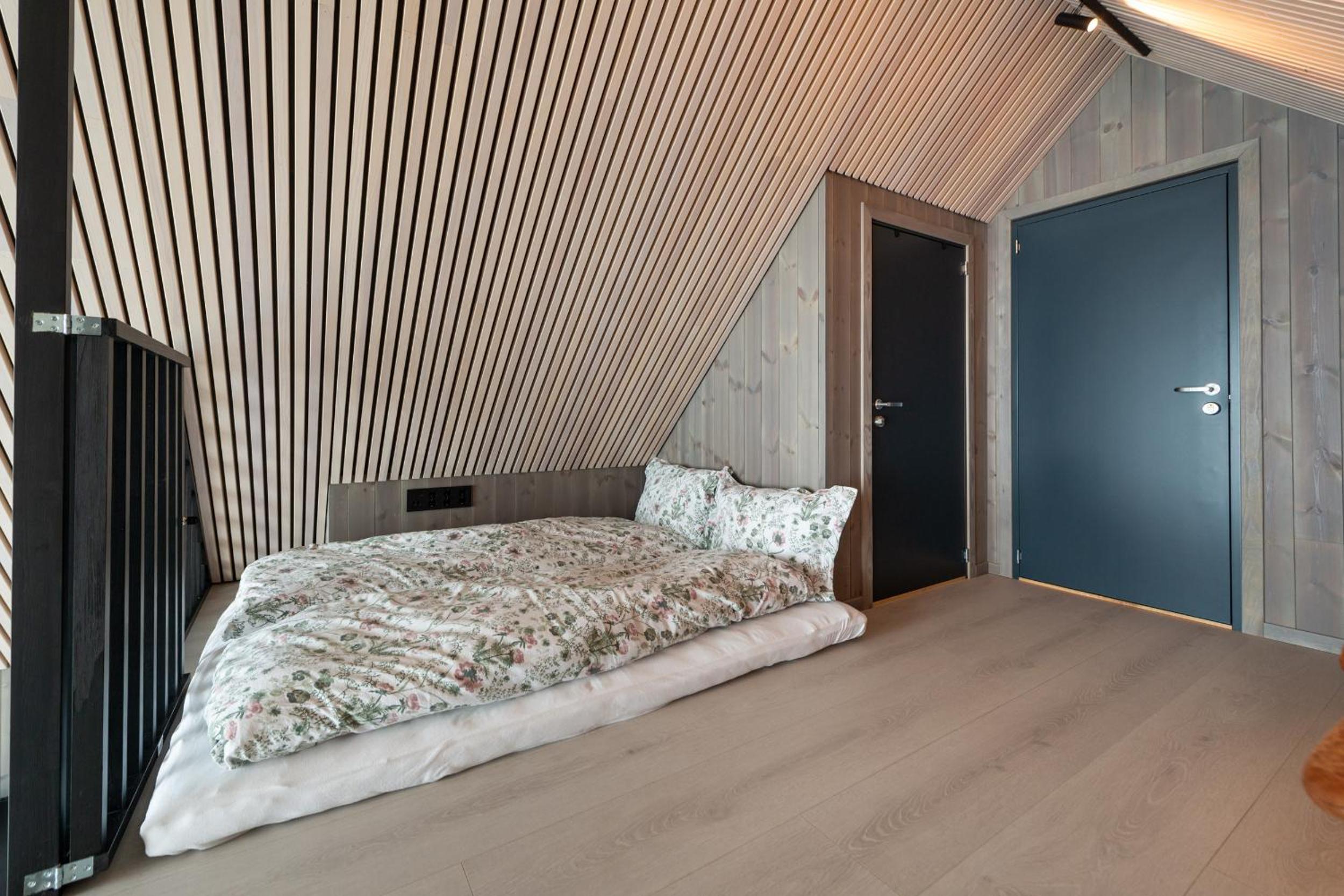 CornerView Apartment Henningsvær