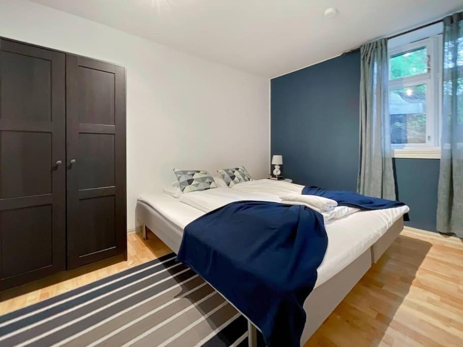 City Center Getaway - Stavanger BnB 6 by Berti view 5