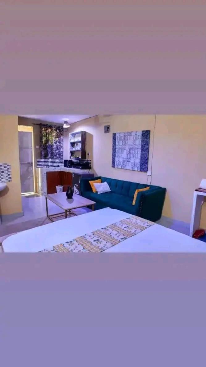 LOFTY DIANI STUDIO'S view 3