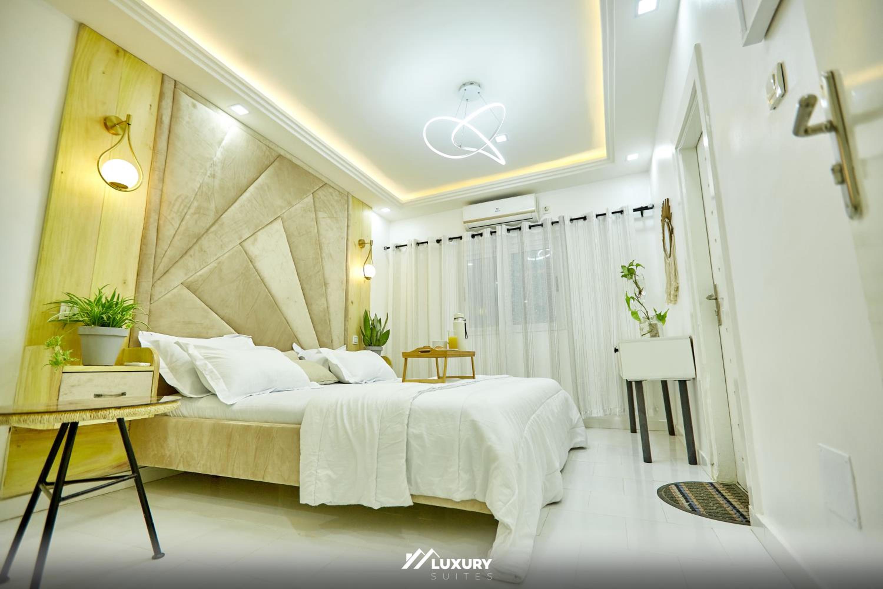 Luxury Suites