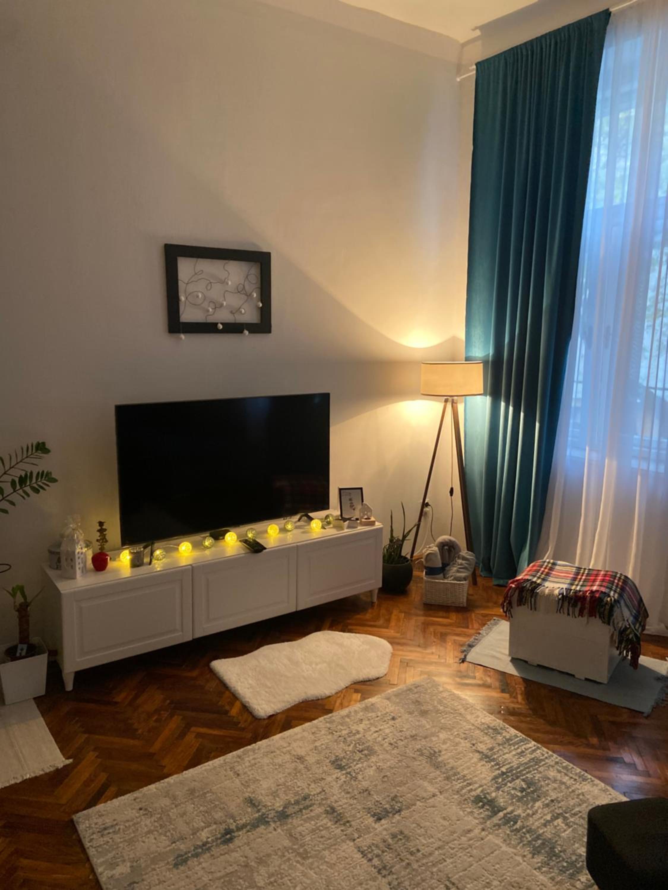 Pure of joy City Centre Apartment view 5