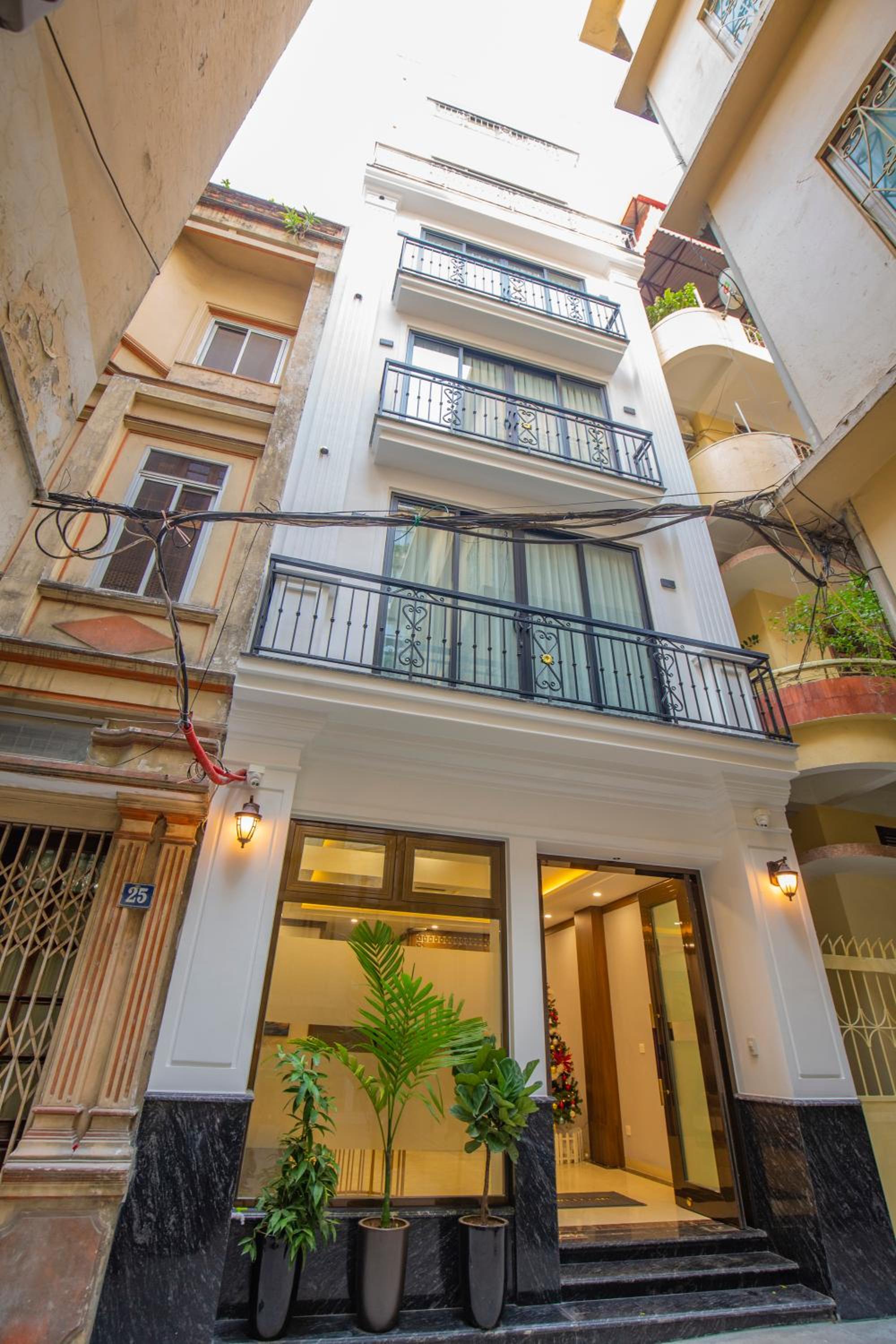 Sumitomo 15 Apartment-No 27 lane 39 Linh Lang street
