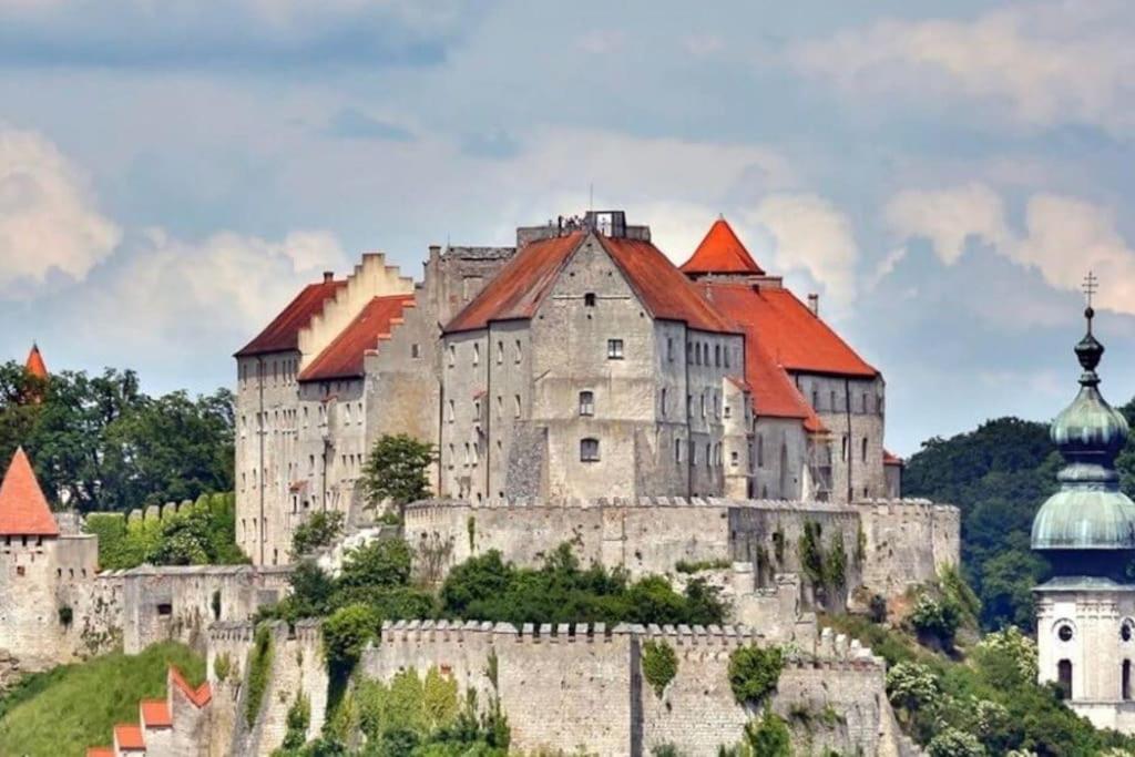 Viel Platz in Burghausen für Freunde und Familie