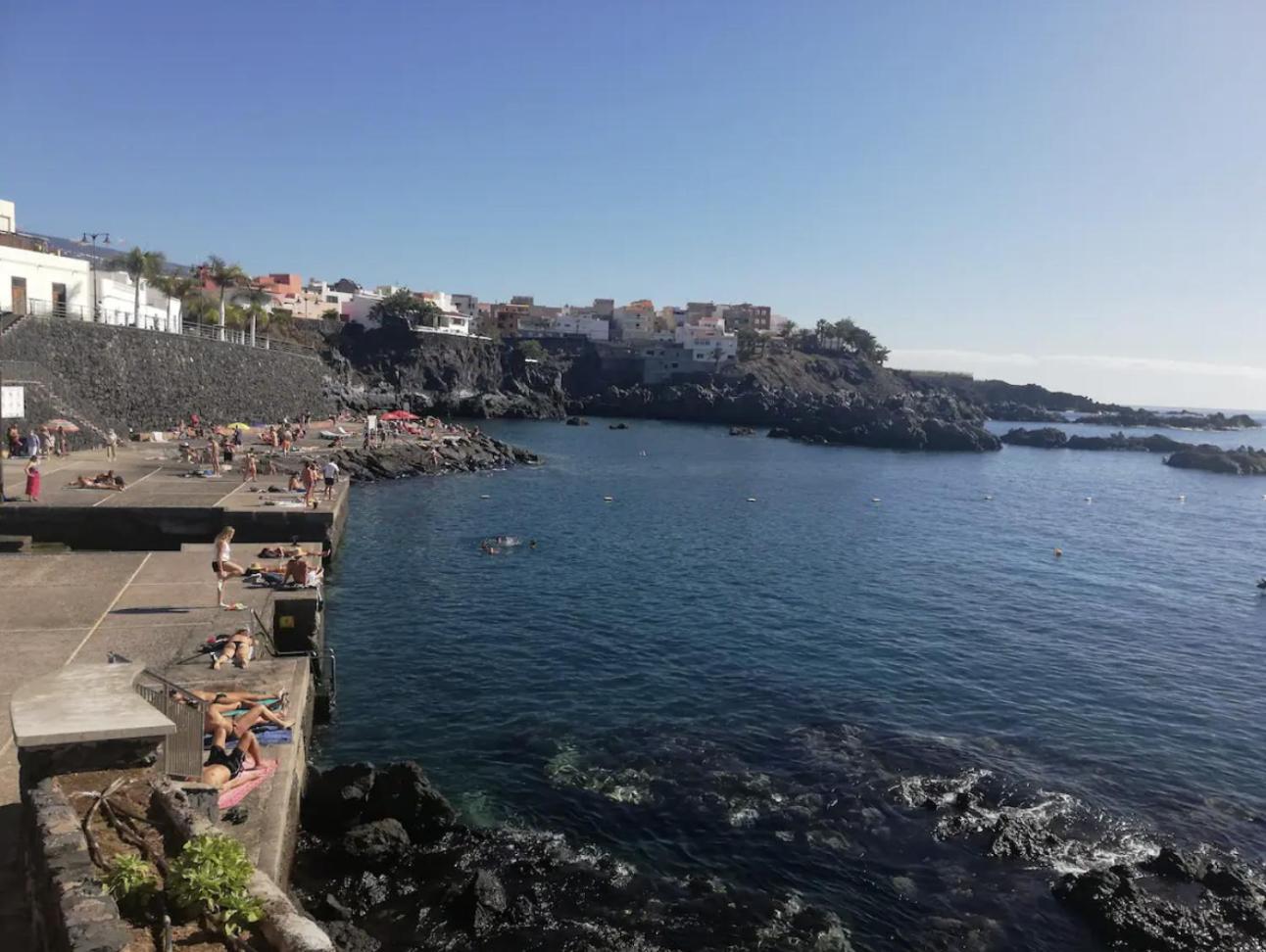 Alcalá seaside apartment, two rooms, private parking
