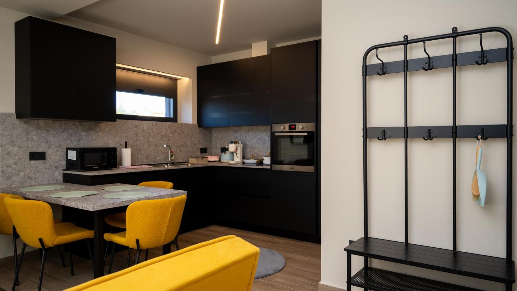 Meteora Smart Suites