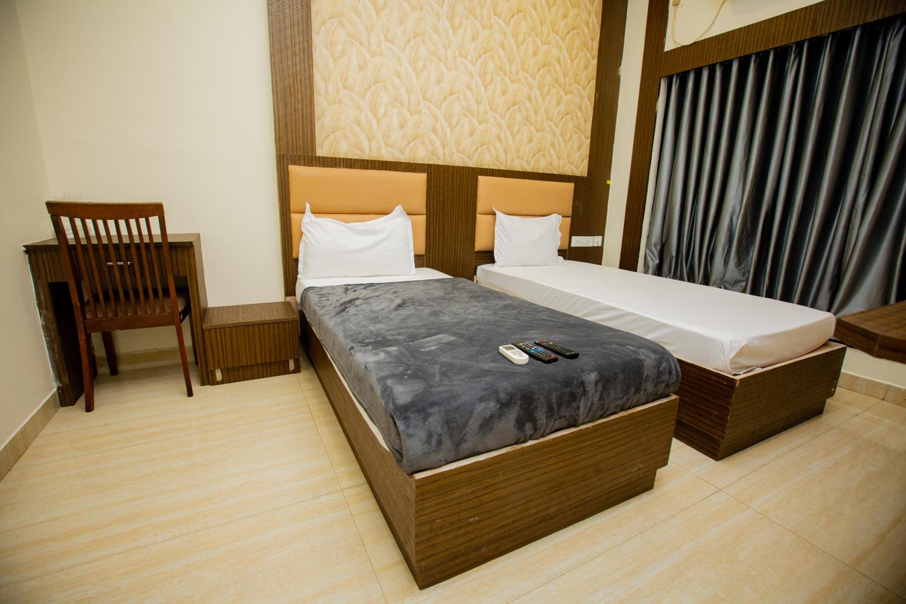 THE PARK AVENUE HOTEL - Business Class Hotel Near Central Railway Station Chennai Periyamet
