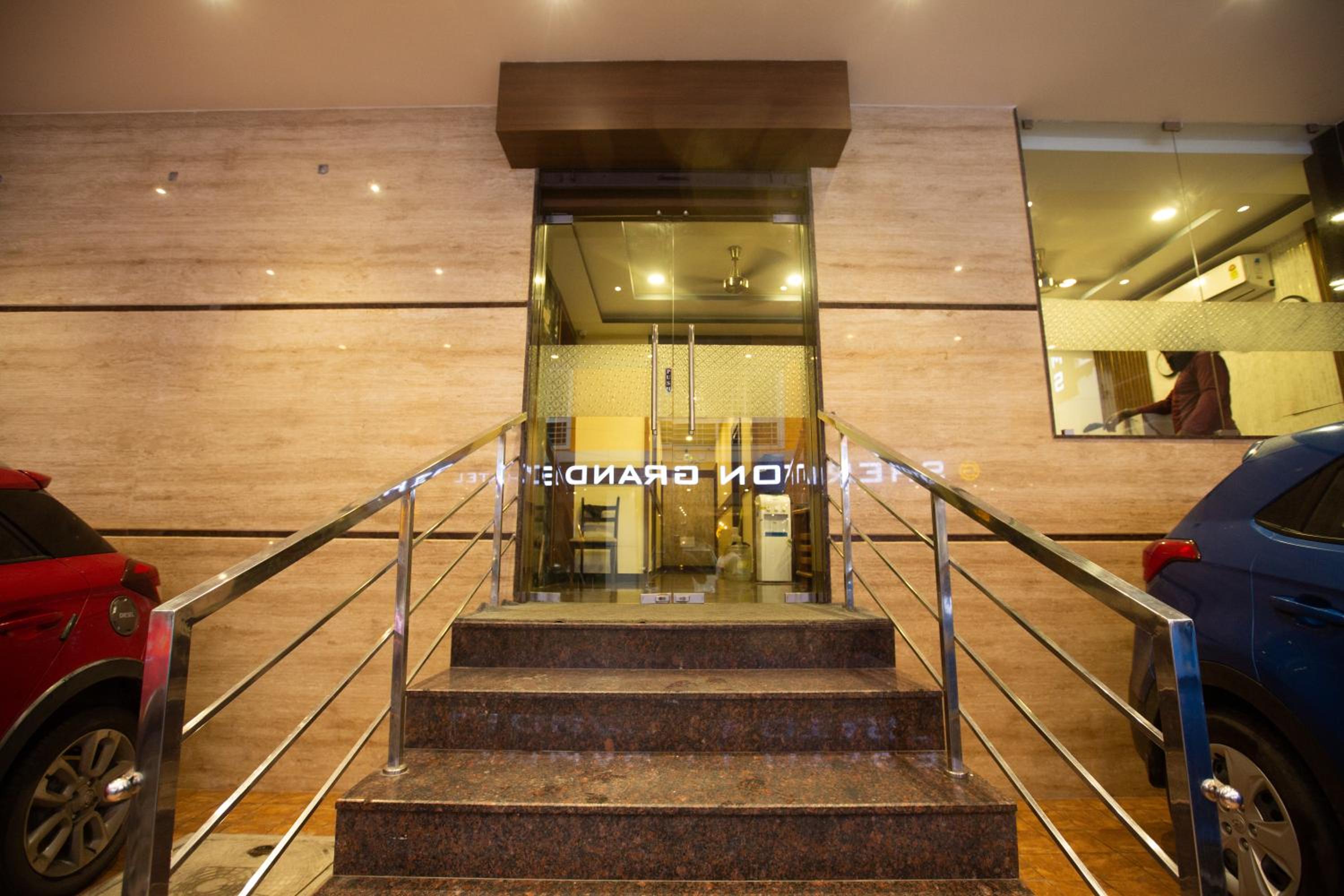 THE PARK AVENUE HOTEL - Business Class Hotel Near Central Railway Station Chennai Periyamet