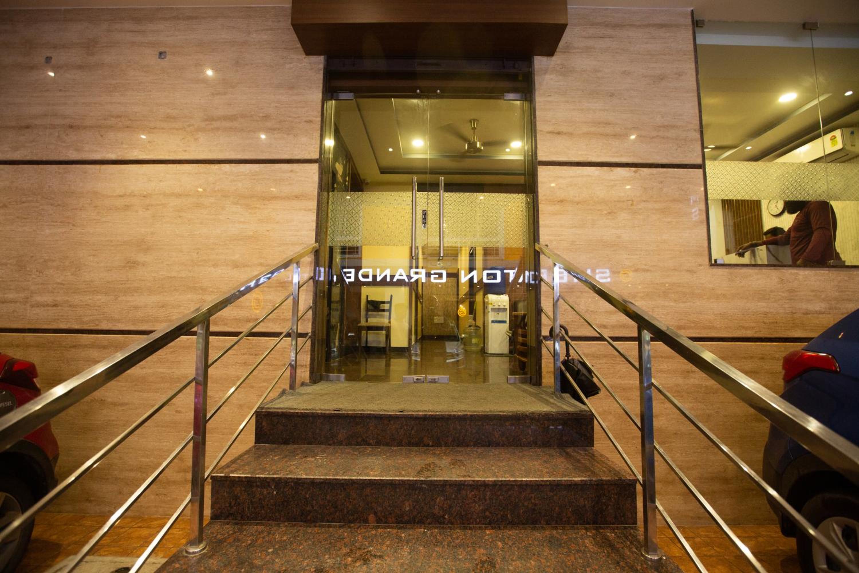 THE PARK AVENUE HOTEL - Business Class Hotel Near Central Railway Station Chennai Periyamet