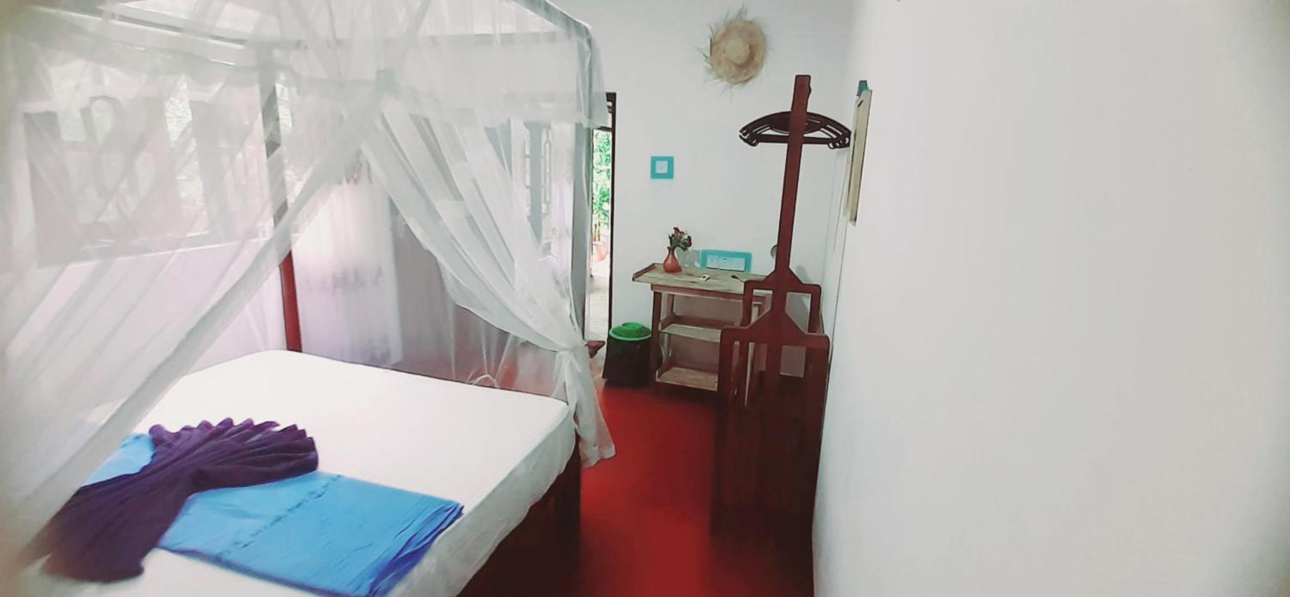 Bamboo Home stay Hiriketiya view 5