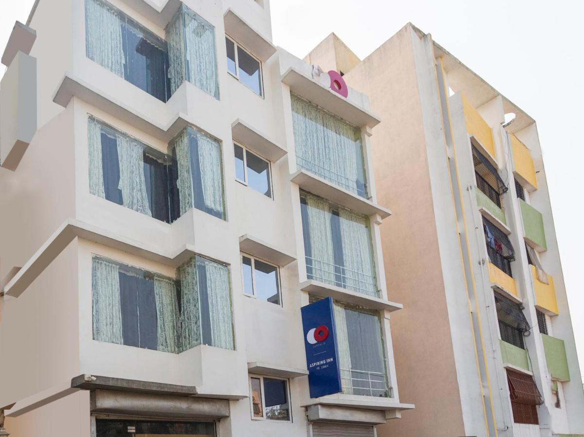 Capital O Aspiring Inn