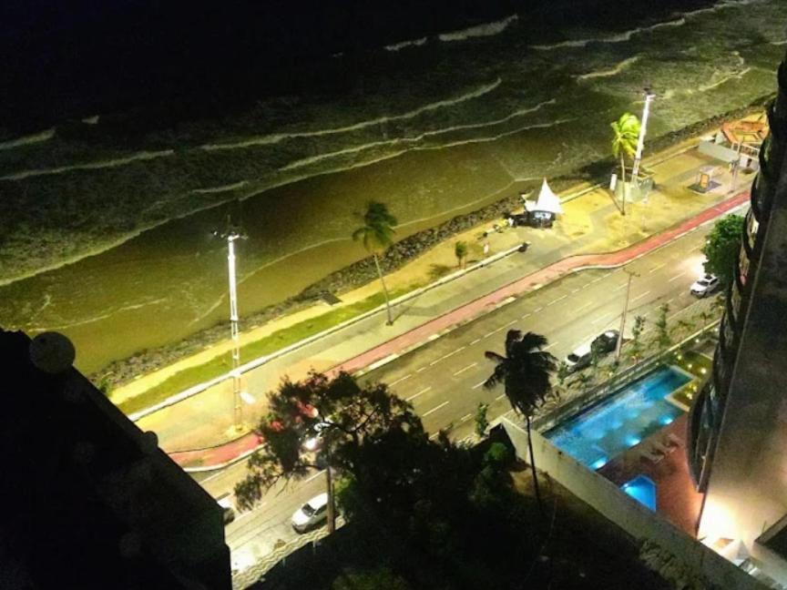 Becoach Beach Flat - A apenas 100m do calçadão de Boa Viagem