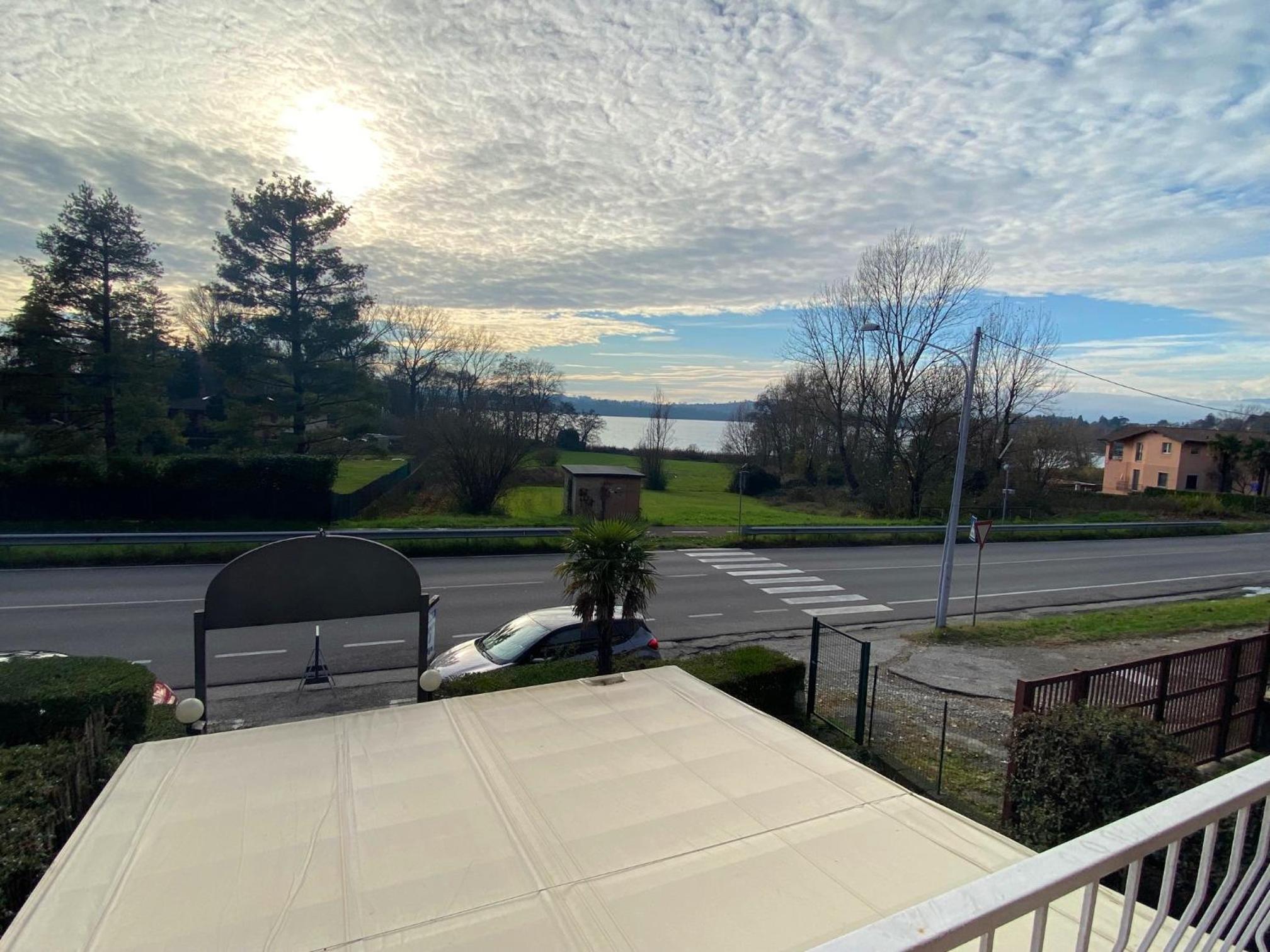 Appartamento Bellavista - Fronte Lago di Varese view 2