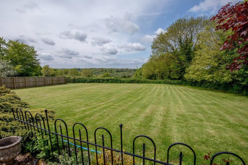 Holgates Cottage Countryside Retreat
