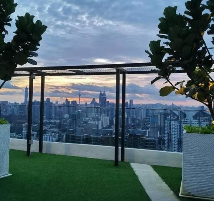 wadies @ Reizz Residence