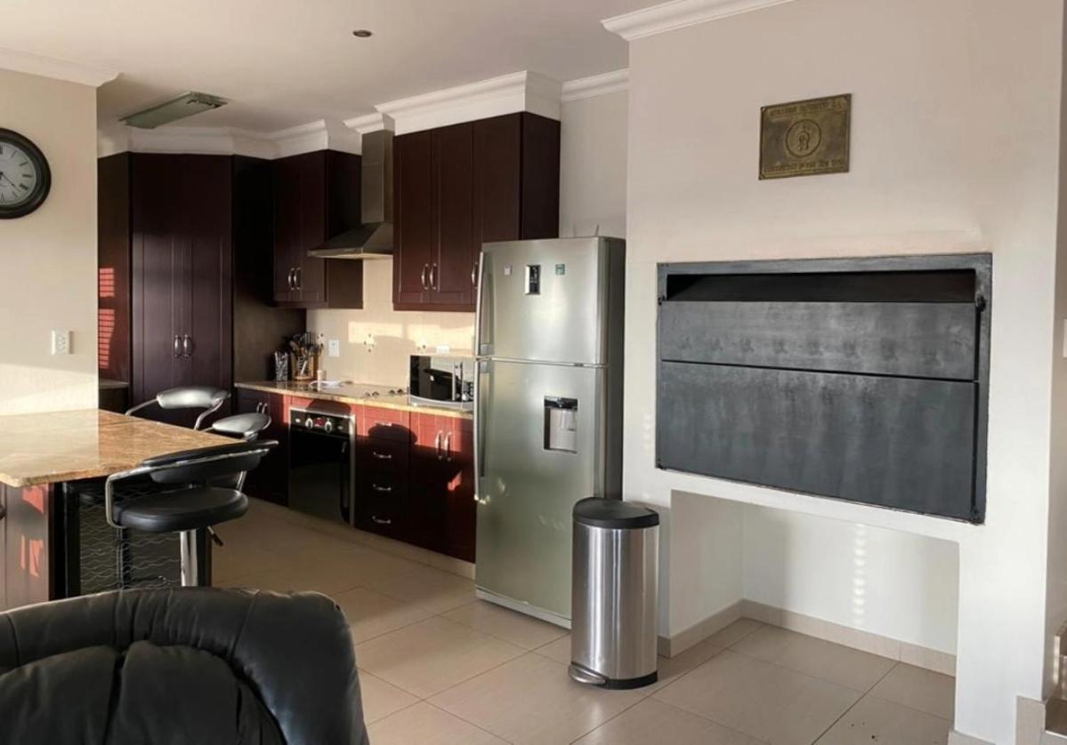 Dolphin Beach Self Catering Unit view 2