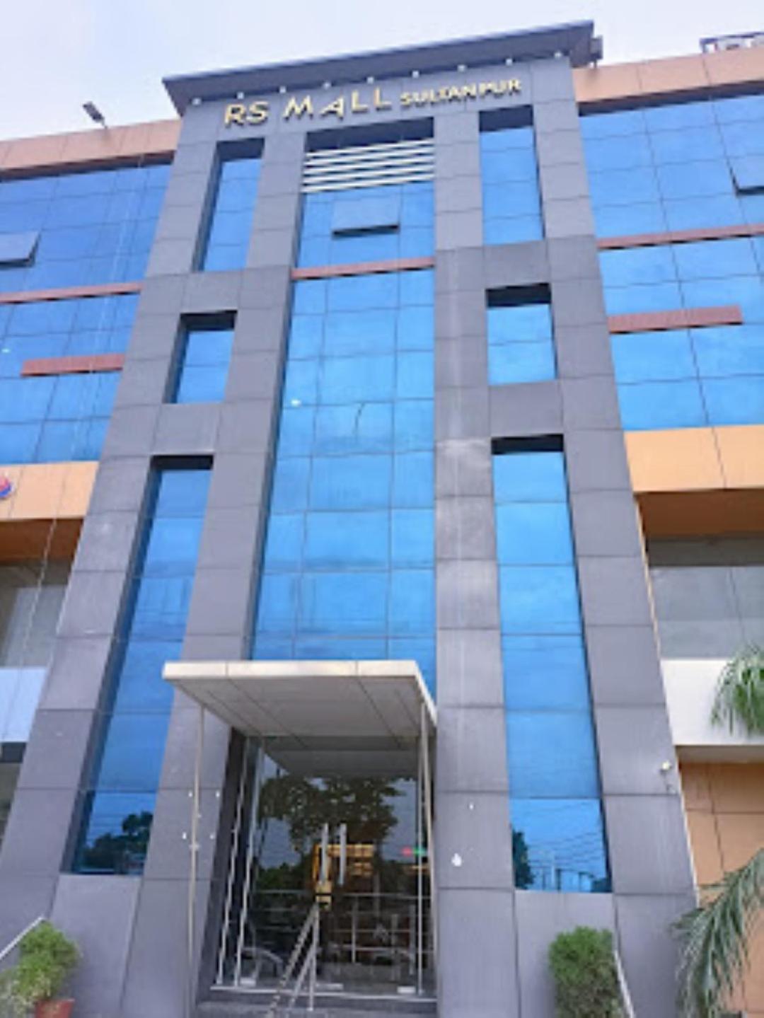 Hotel Shiv Kashi,Sultanpur view 2