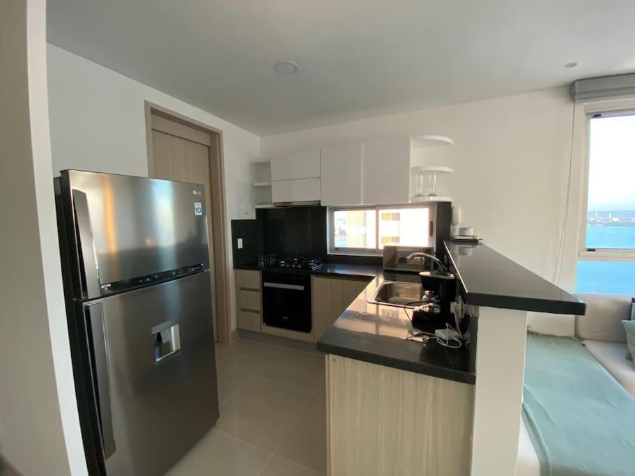 Luxury apartment on 28th floor - Seaview