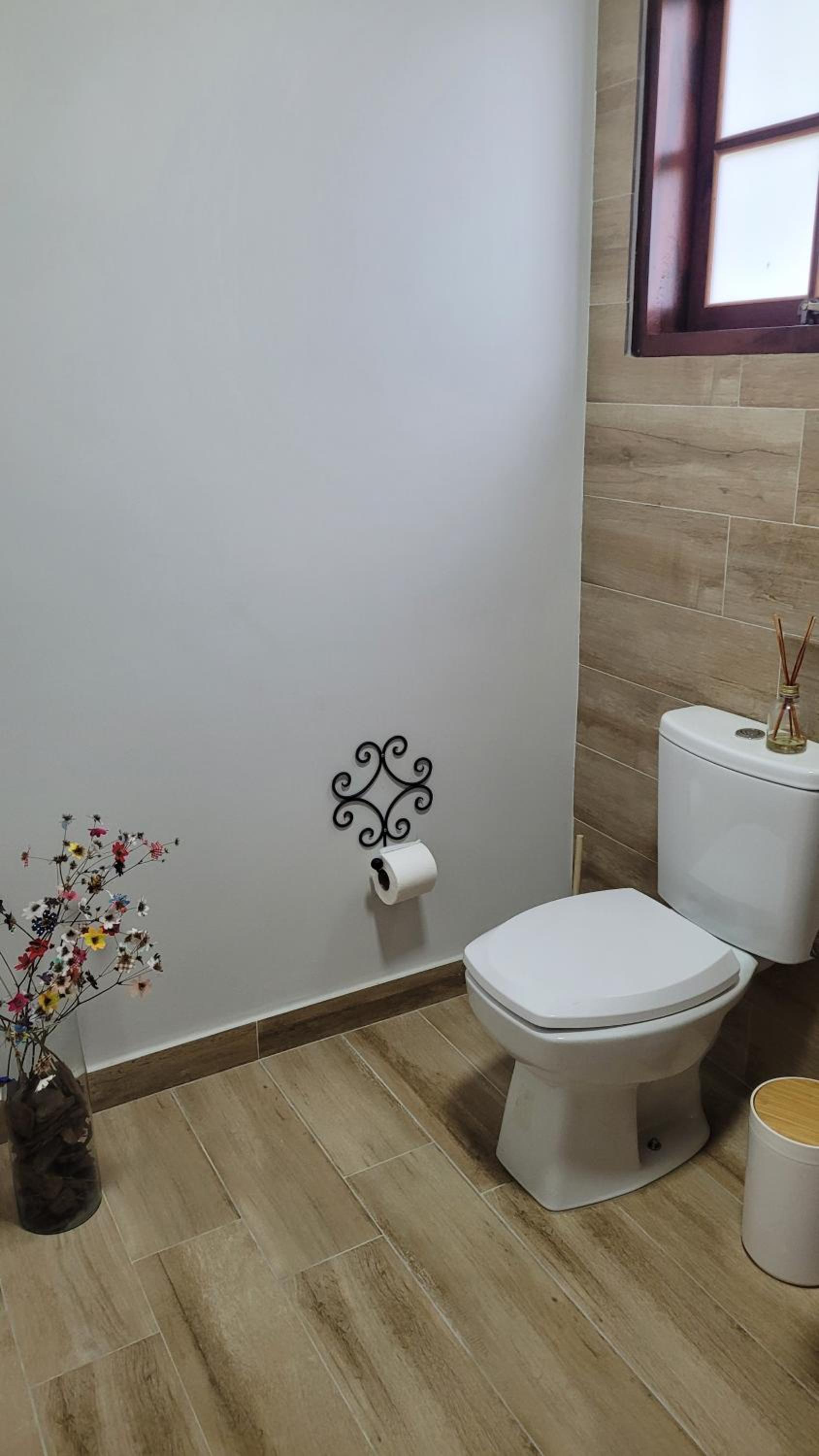 Casa com piscina e churrasqueira!