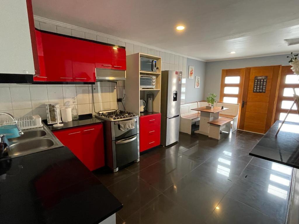 Amplia Casa en Condominio