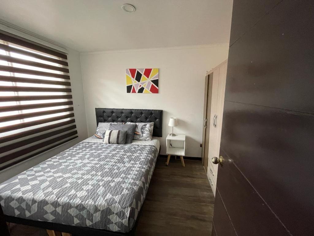 Amplia Casa en Condominio